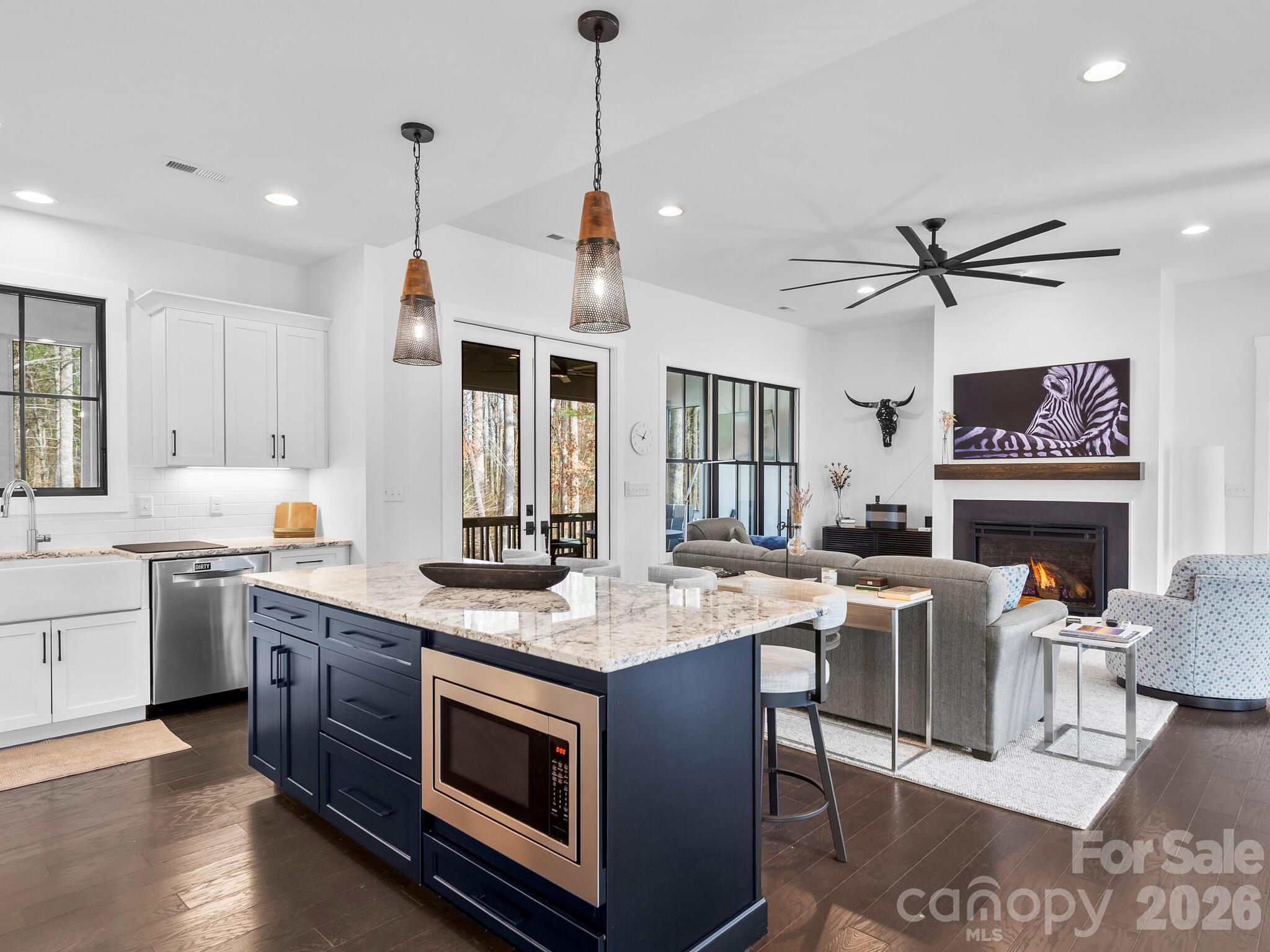 215 Lindsey Farm Drive — Flat Rock