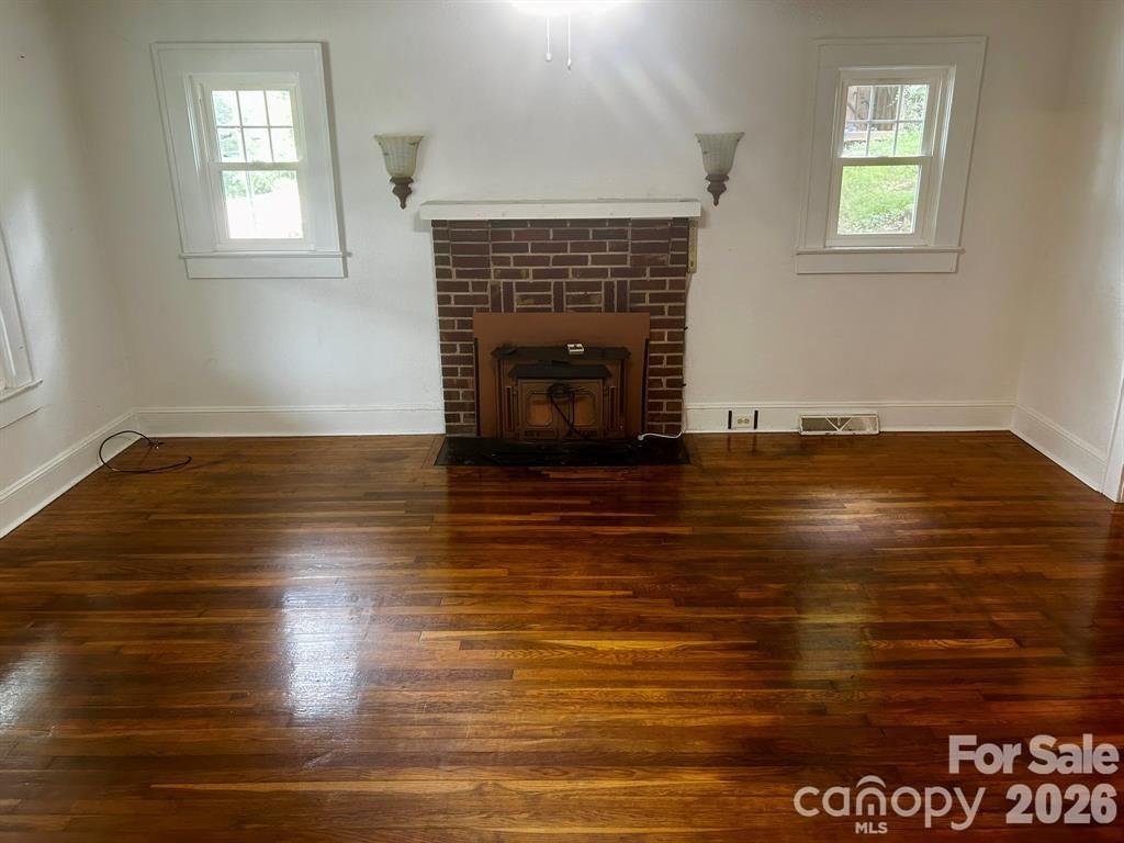 404 Huffman Street — Morganton