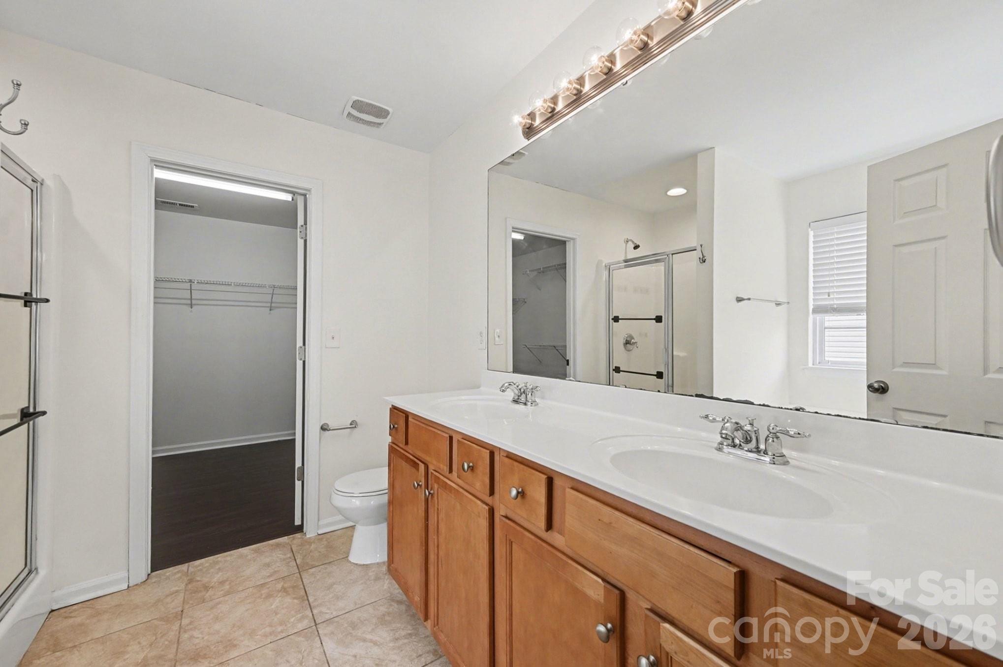 10525 Dominion Village Drive — Charlotte