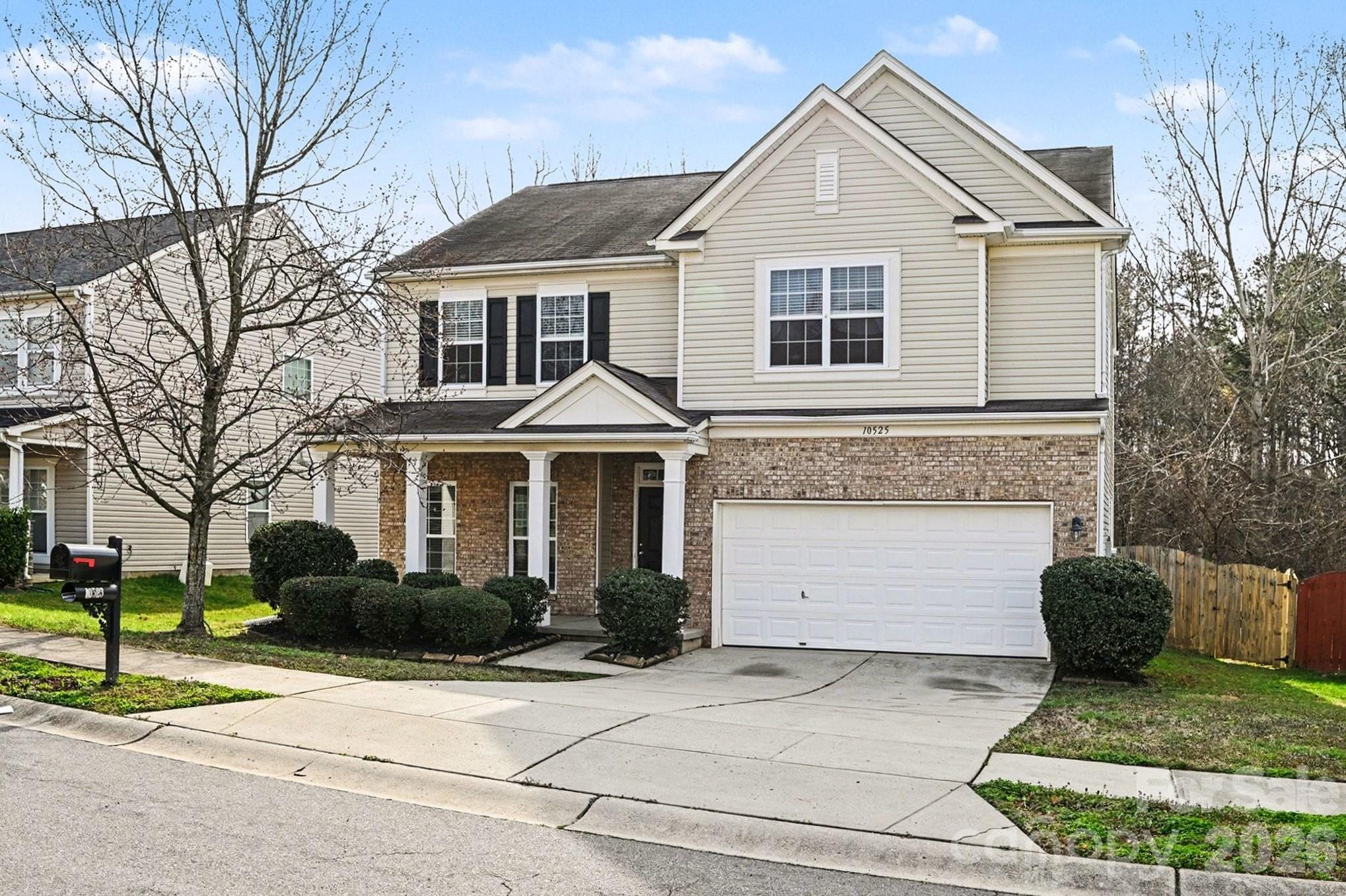 10525 Dominion Village Drive — Charlotte