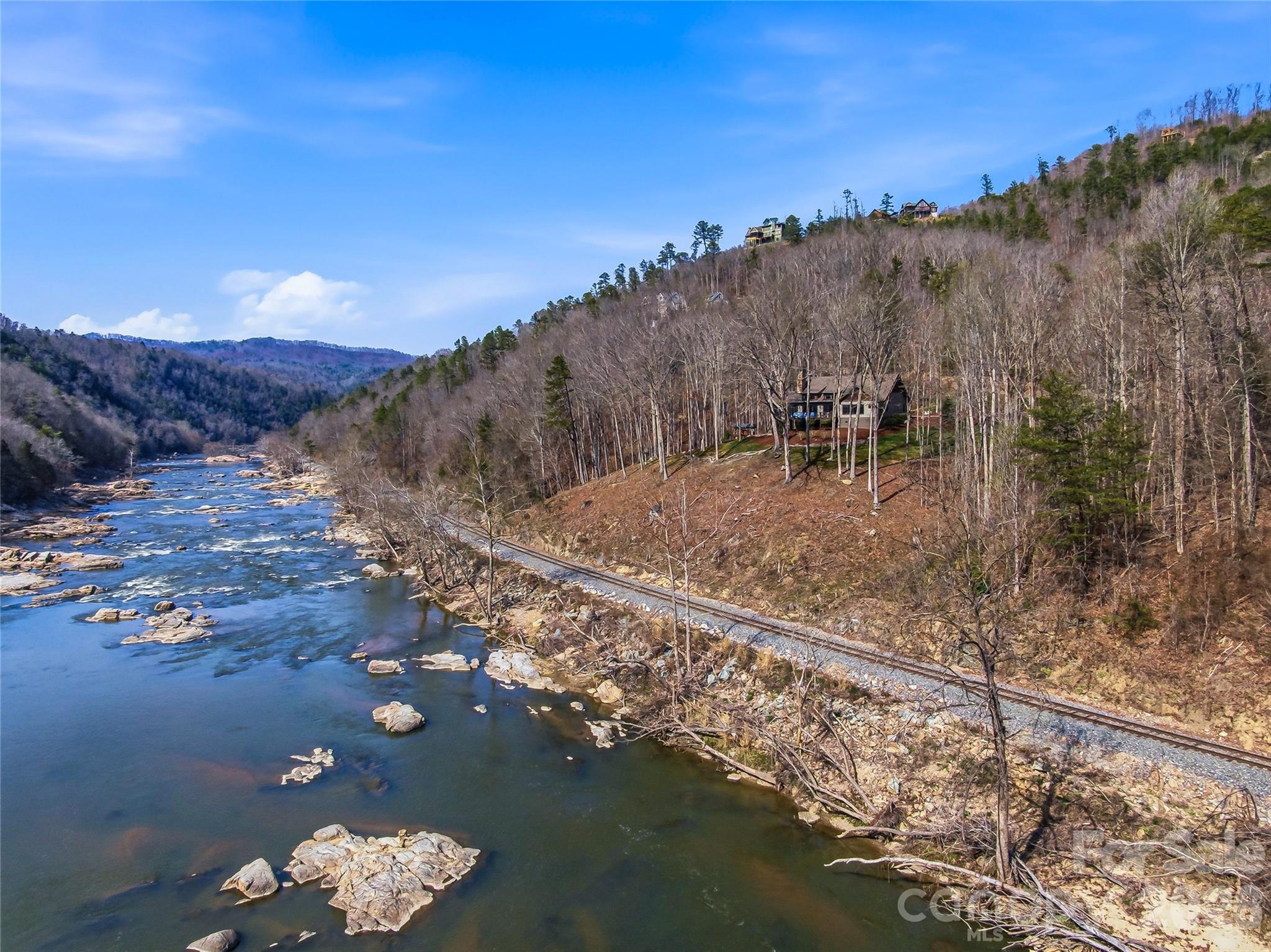 3735 French Broad Parkway — Marshall