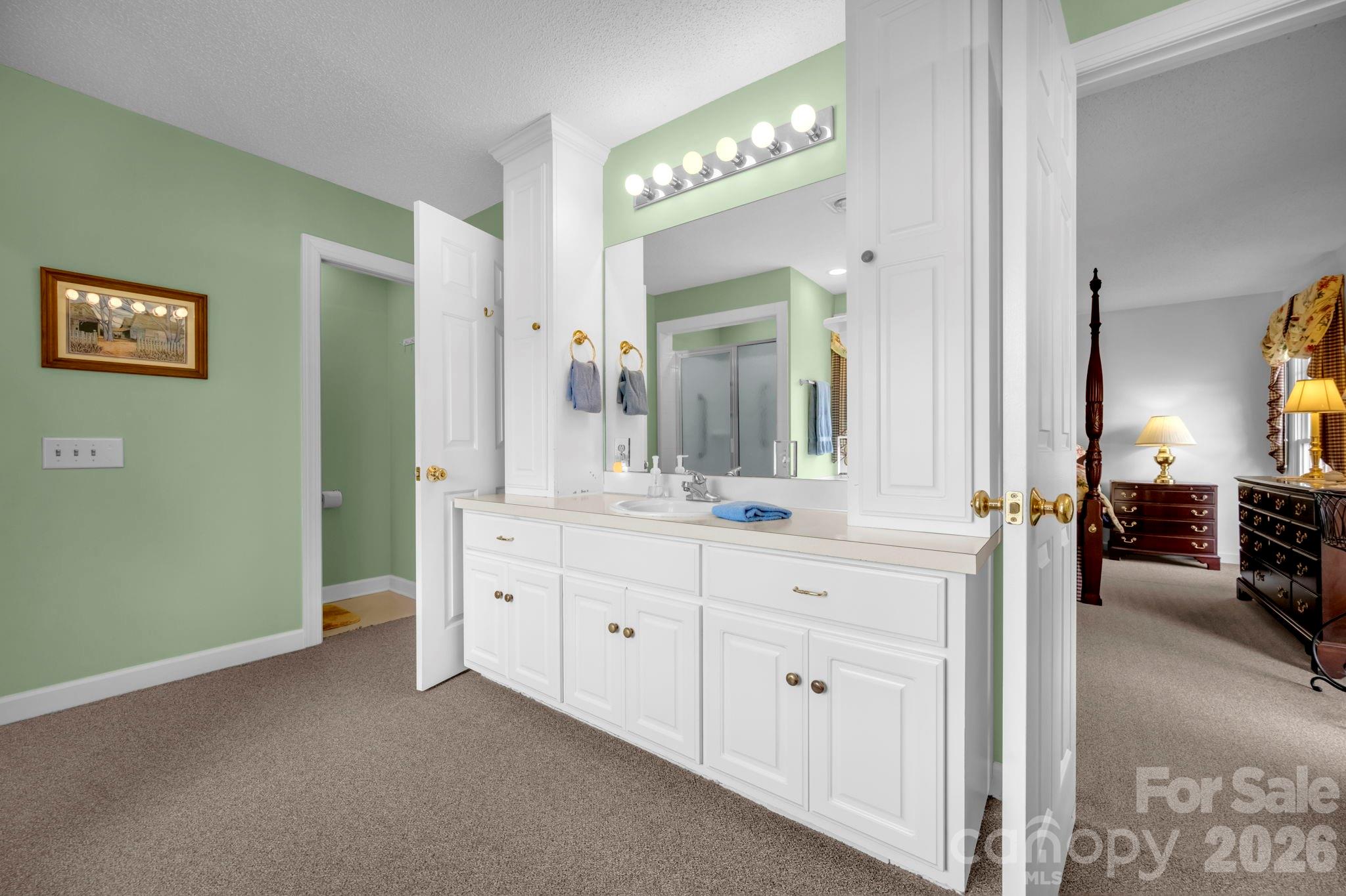 824 N Forest Hills School Road — Marshville