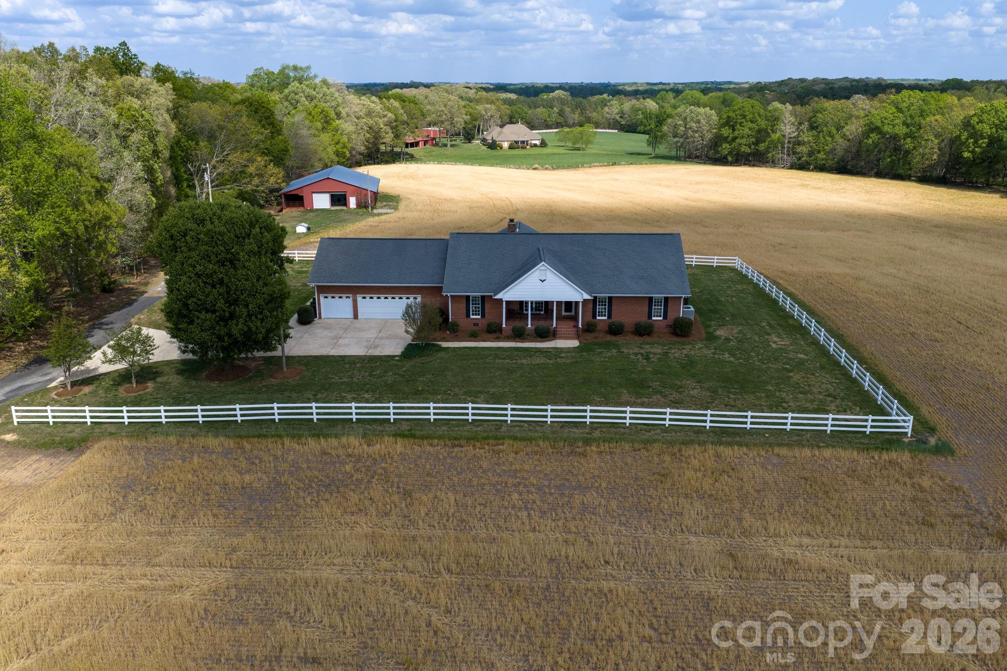 824 N Forest Hills School Road — Marshville