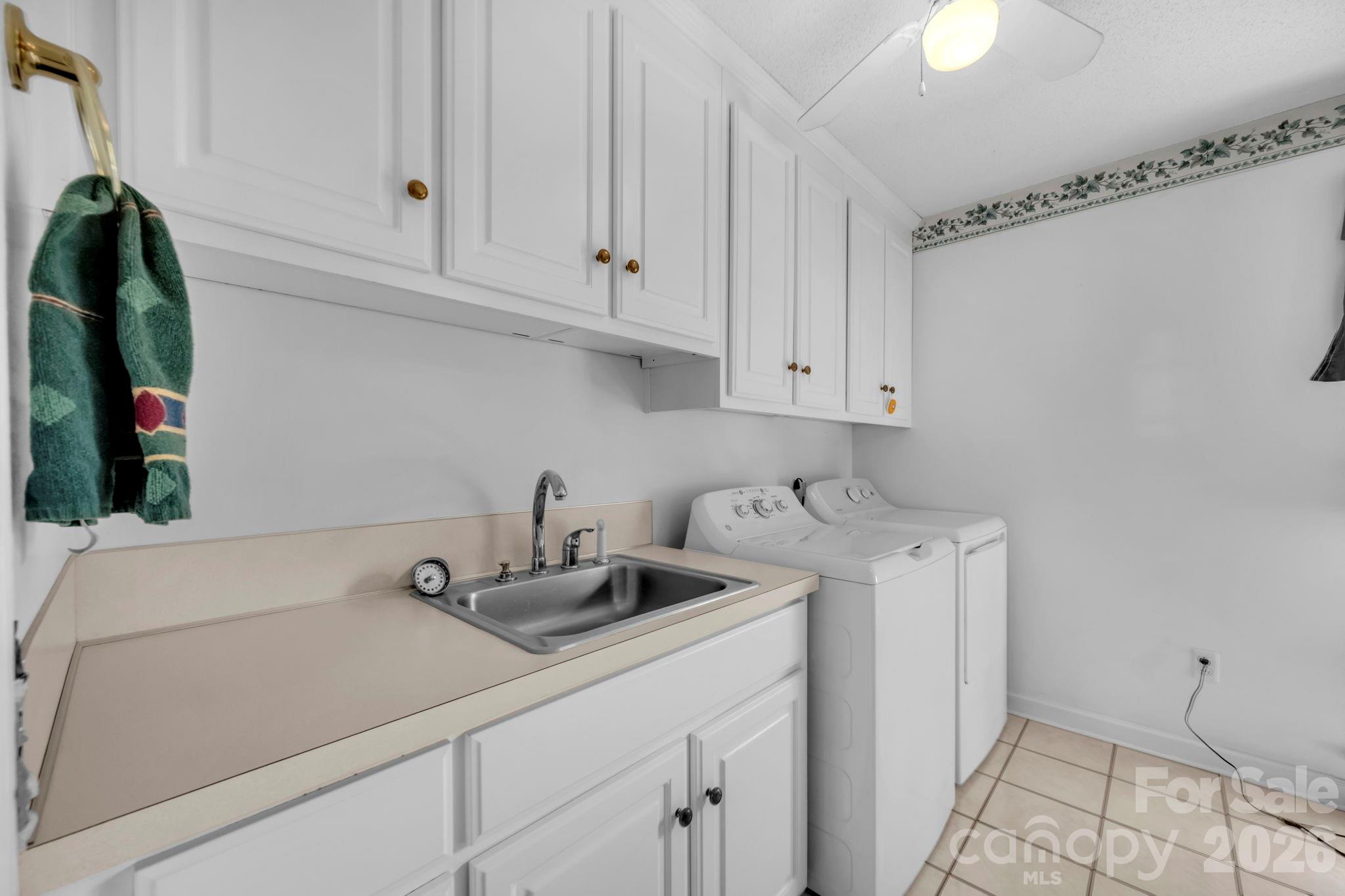 824 N Forest Hills School Road — Marshville