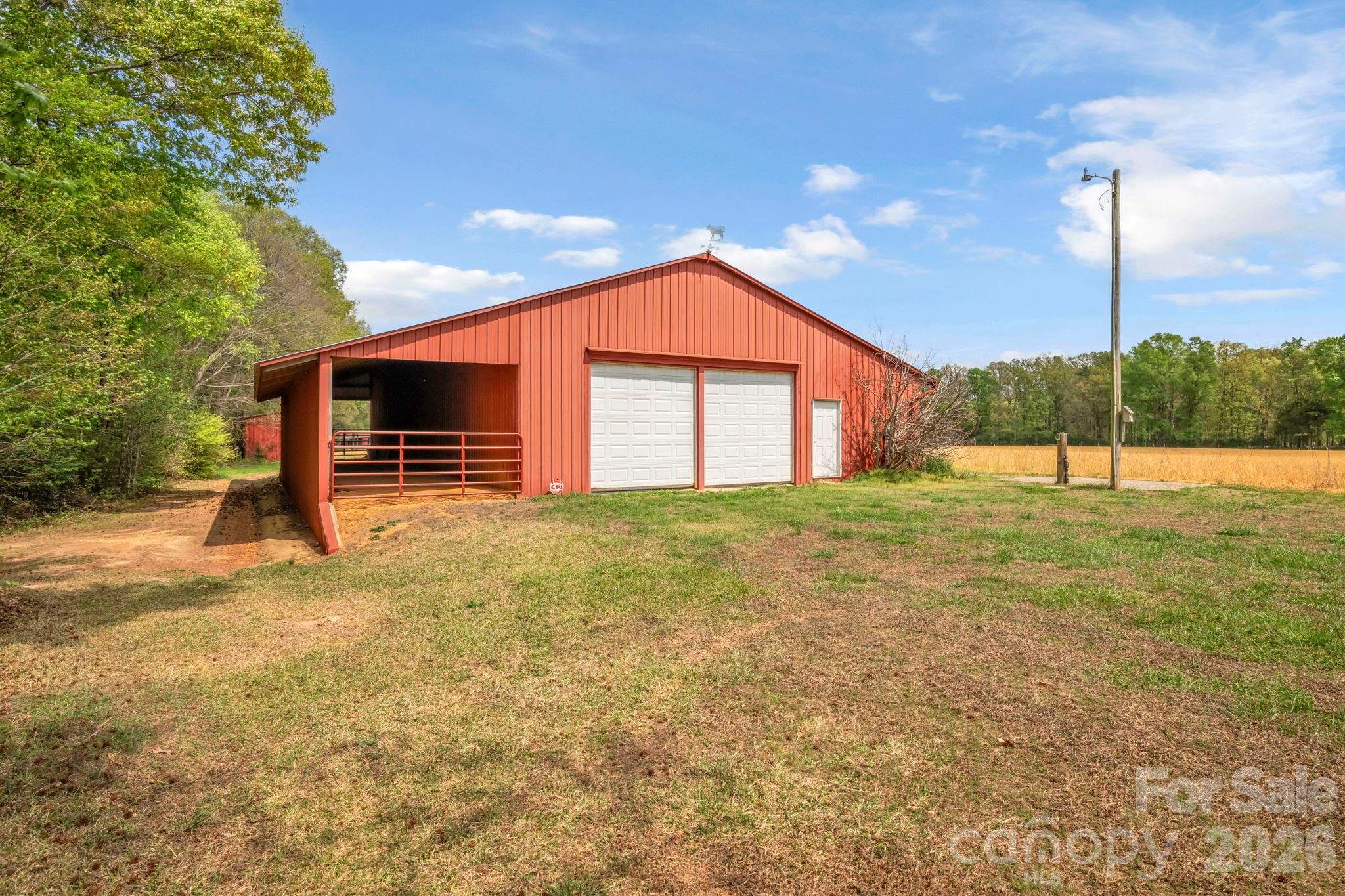 824 N Forest Hills School Road — Marshville