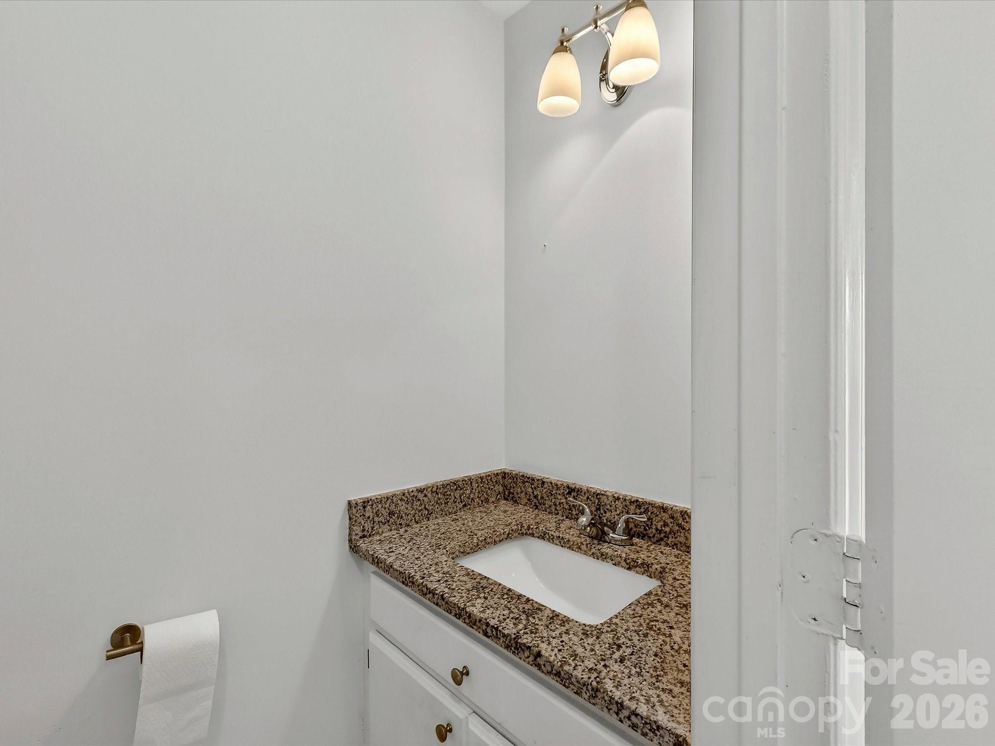 8413 Red Setter Lane — Charlotte