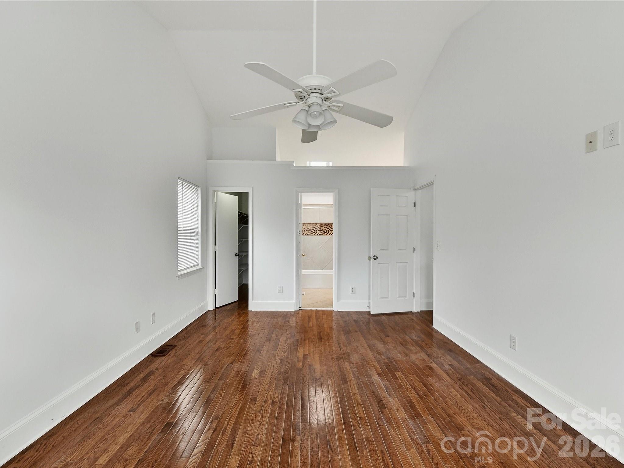 8413 Red Setter Lane — Charlotte
