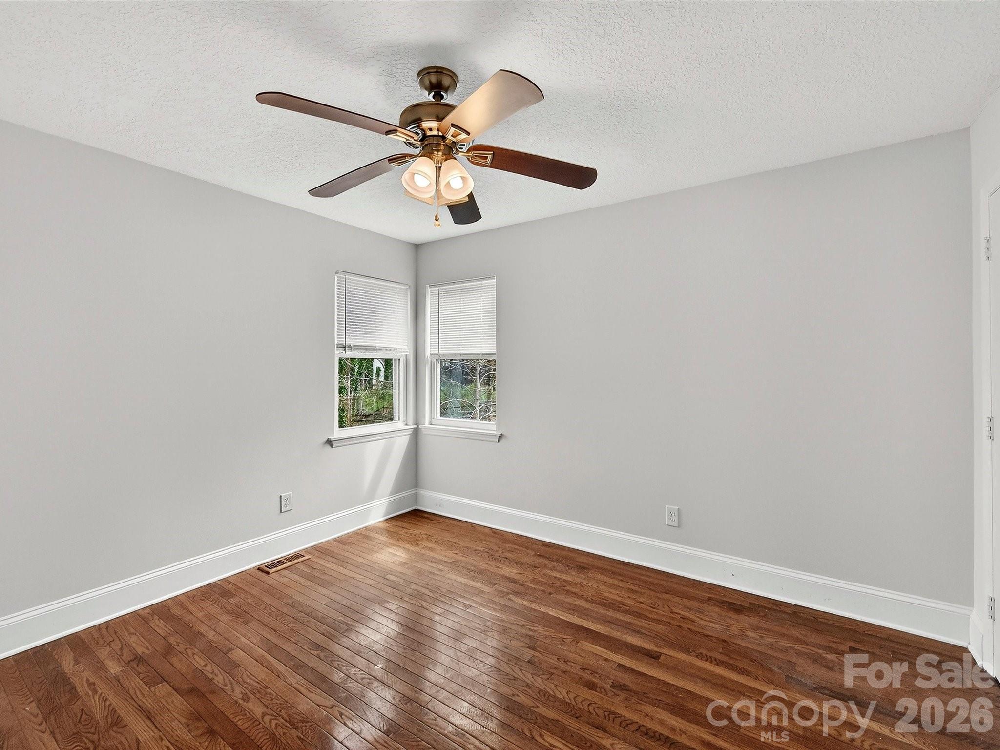 8413 Red Setter Lane — Charlotte
