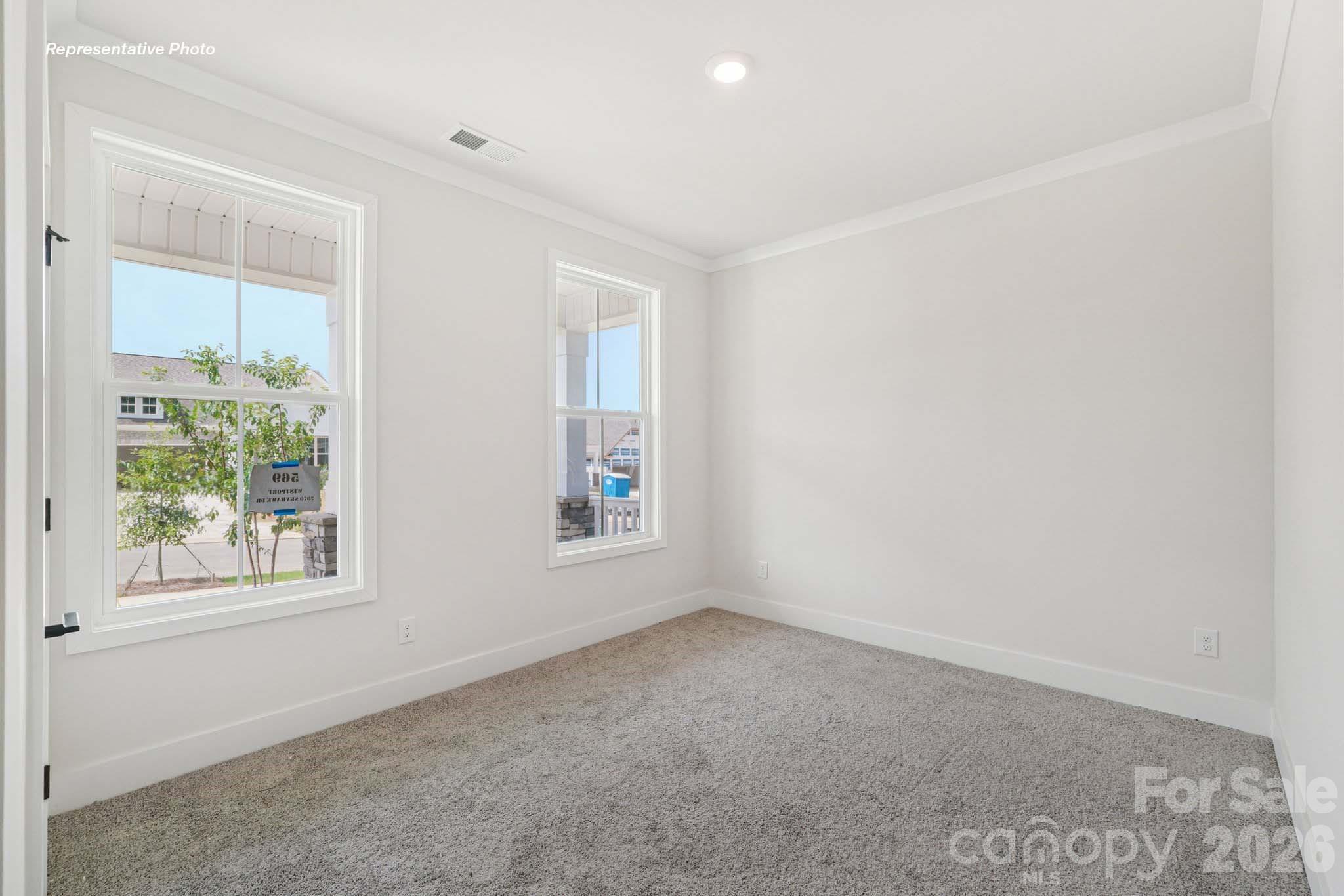3225 Oberon Street — York