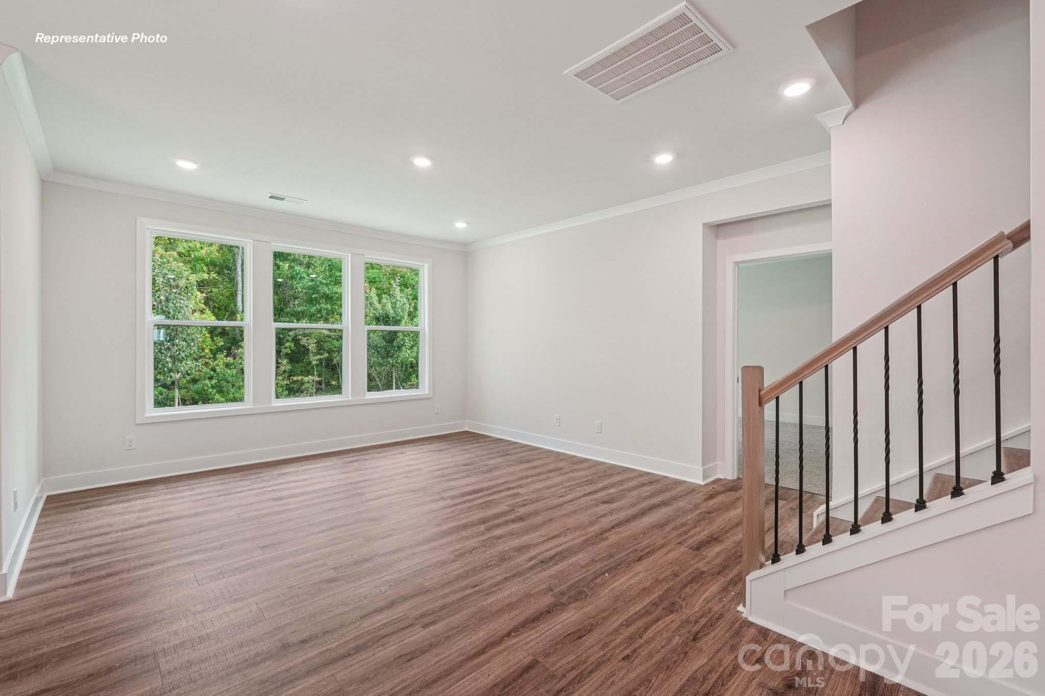 3225 Oberon Street — York