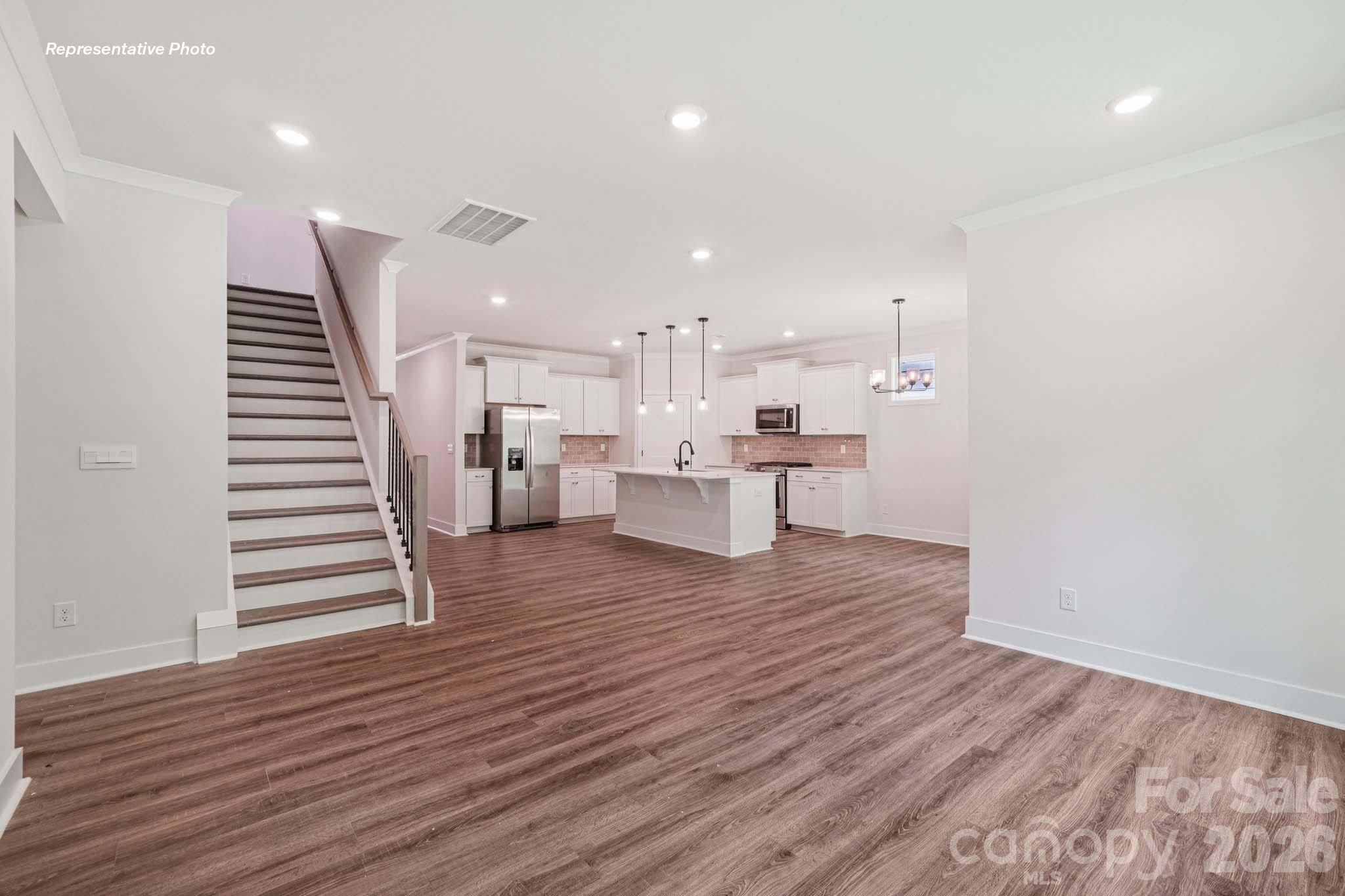 3225 Oberon Street — York