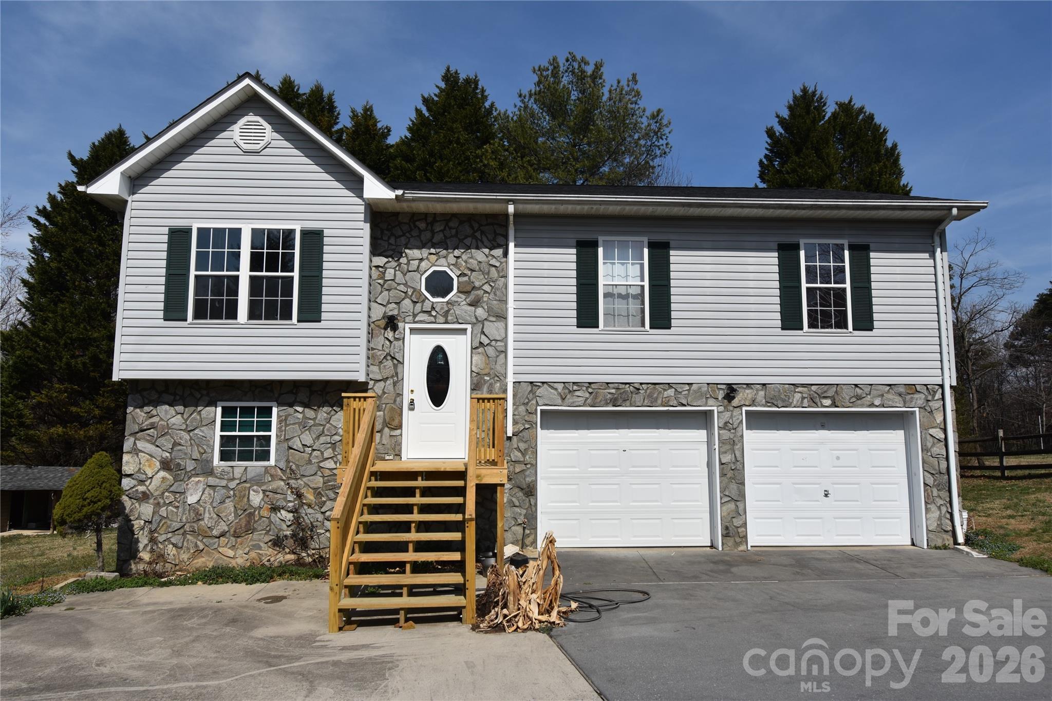 151 Cedar Valley Road — Hudson
