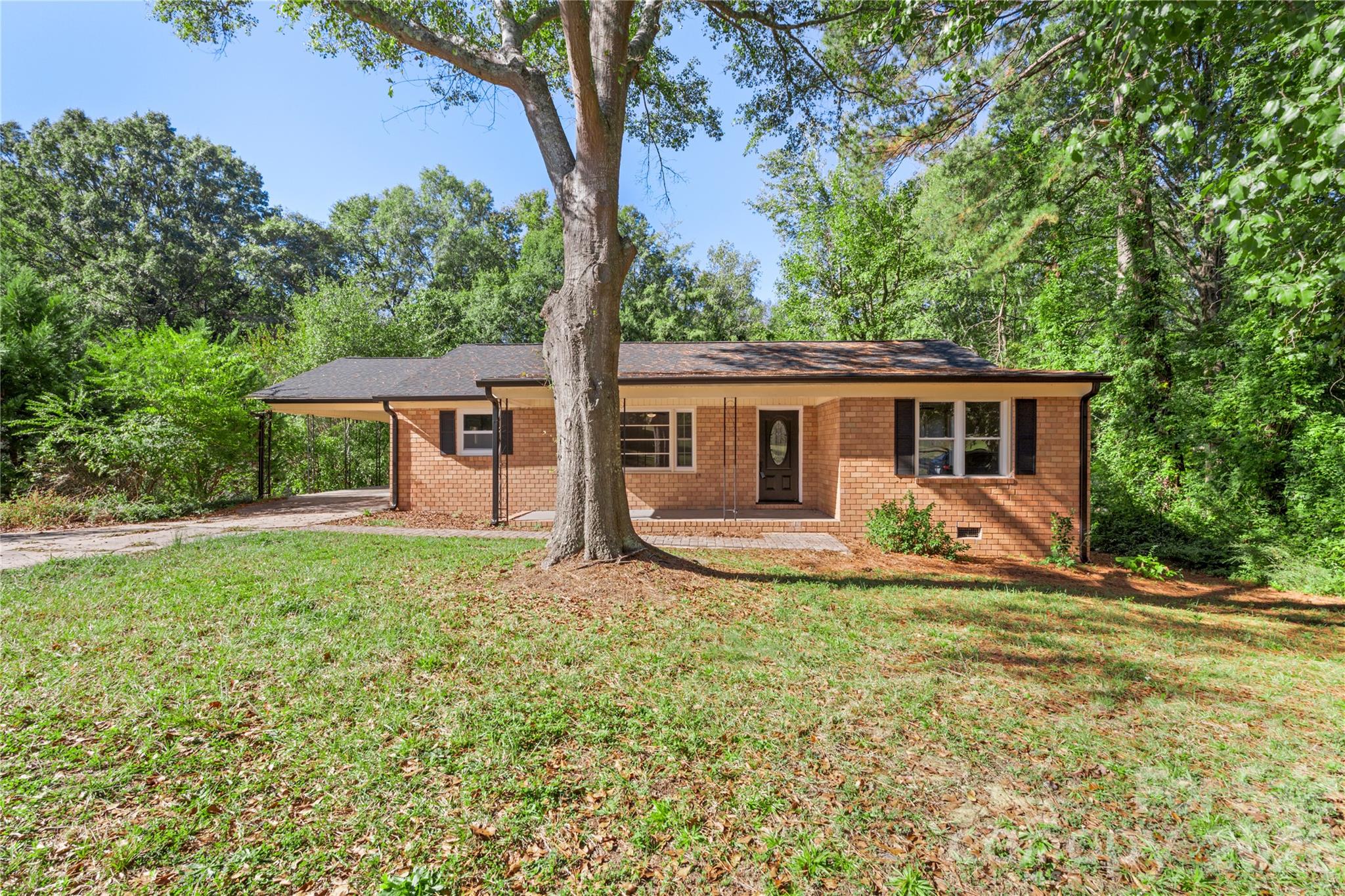 1428 Boxwood Avenue — Lancaster