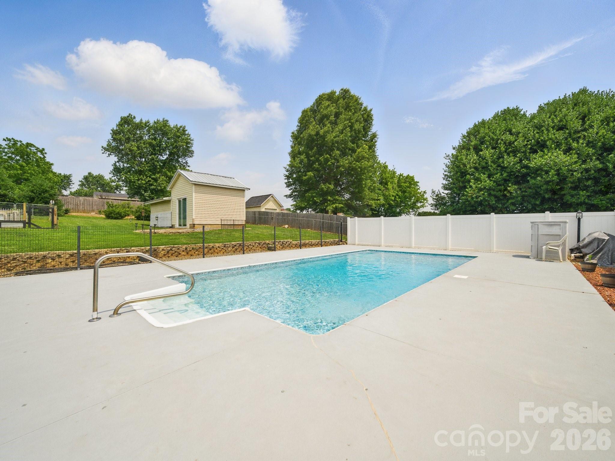 117 Pilots Ridge Drive — Bessemer City