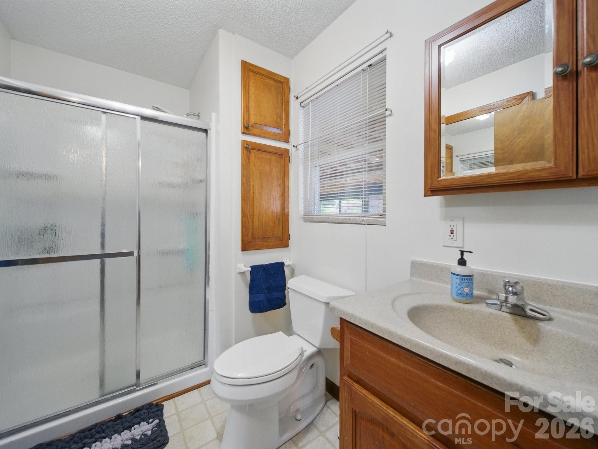 117 Pilots Ridge Drive — Bessemer City