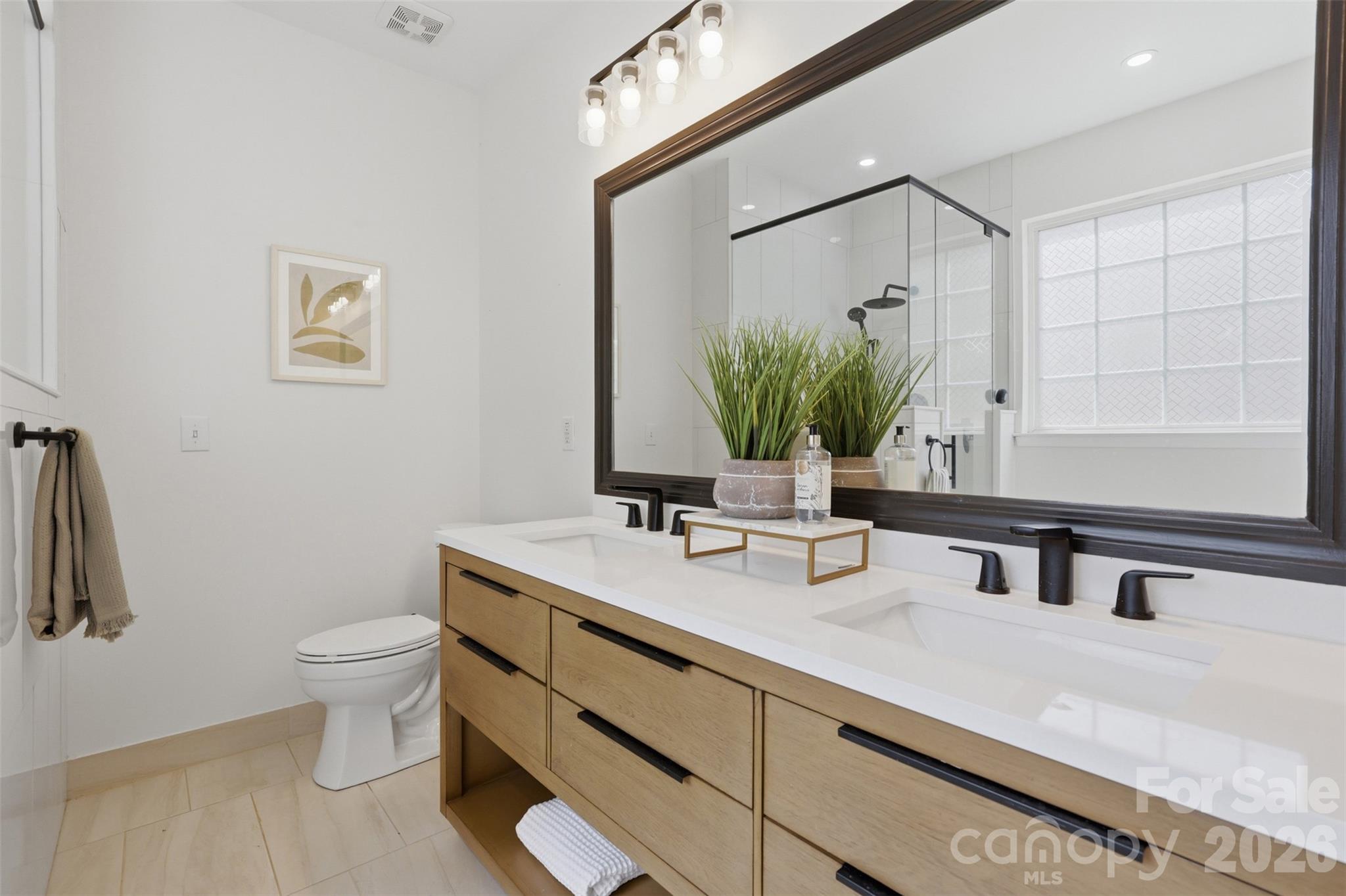 2454 Carmathen Road — Charlotte