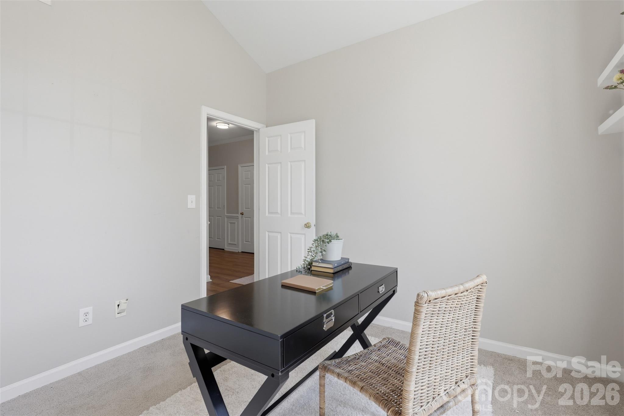 2454 Carmathen Road — Charlotte