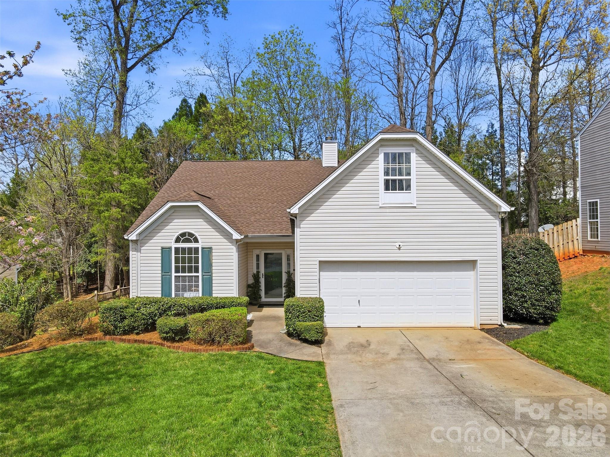 2454 Carmathen Road — Charlotte