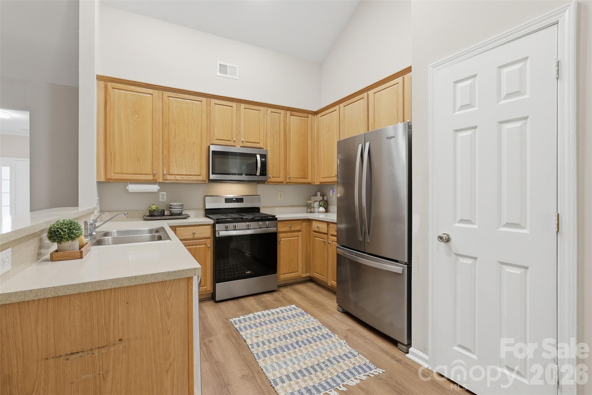 2454 Carmathen Road — Charlotte