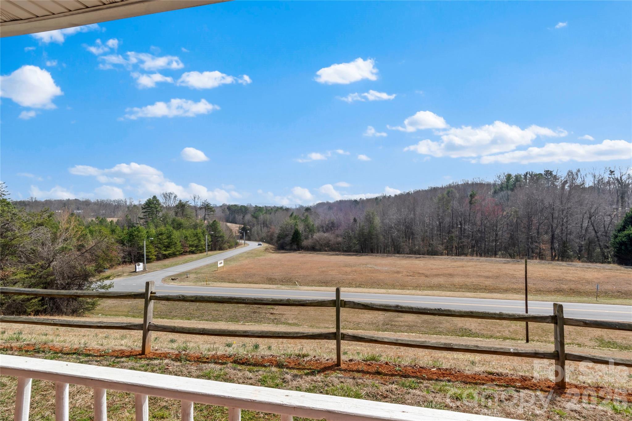 120 Skyline Drive — Elkin