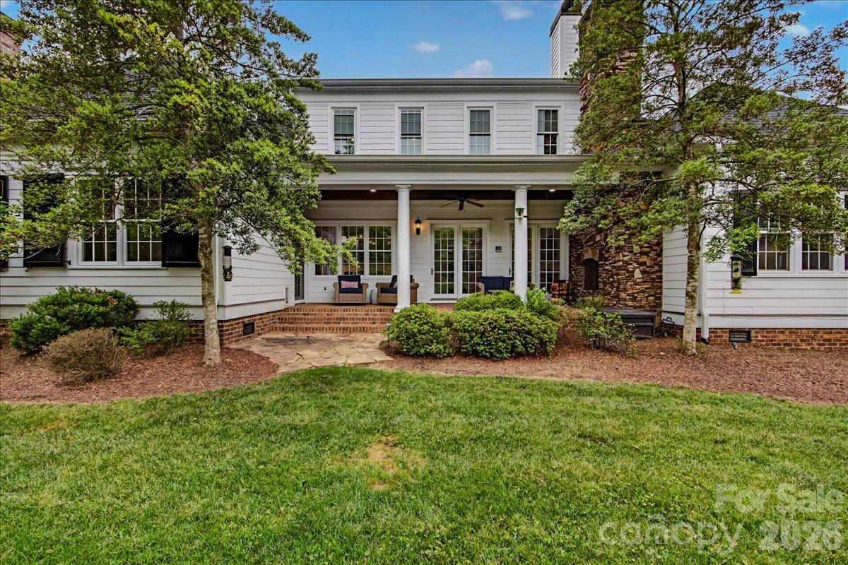 2135 Sharon Avenue — Charlotte