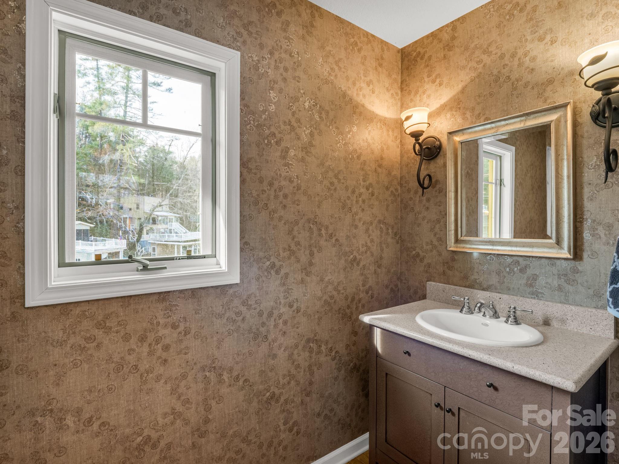 105 Tryon Bay Circle — Lake Lure