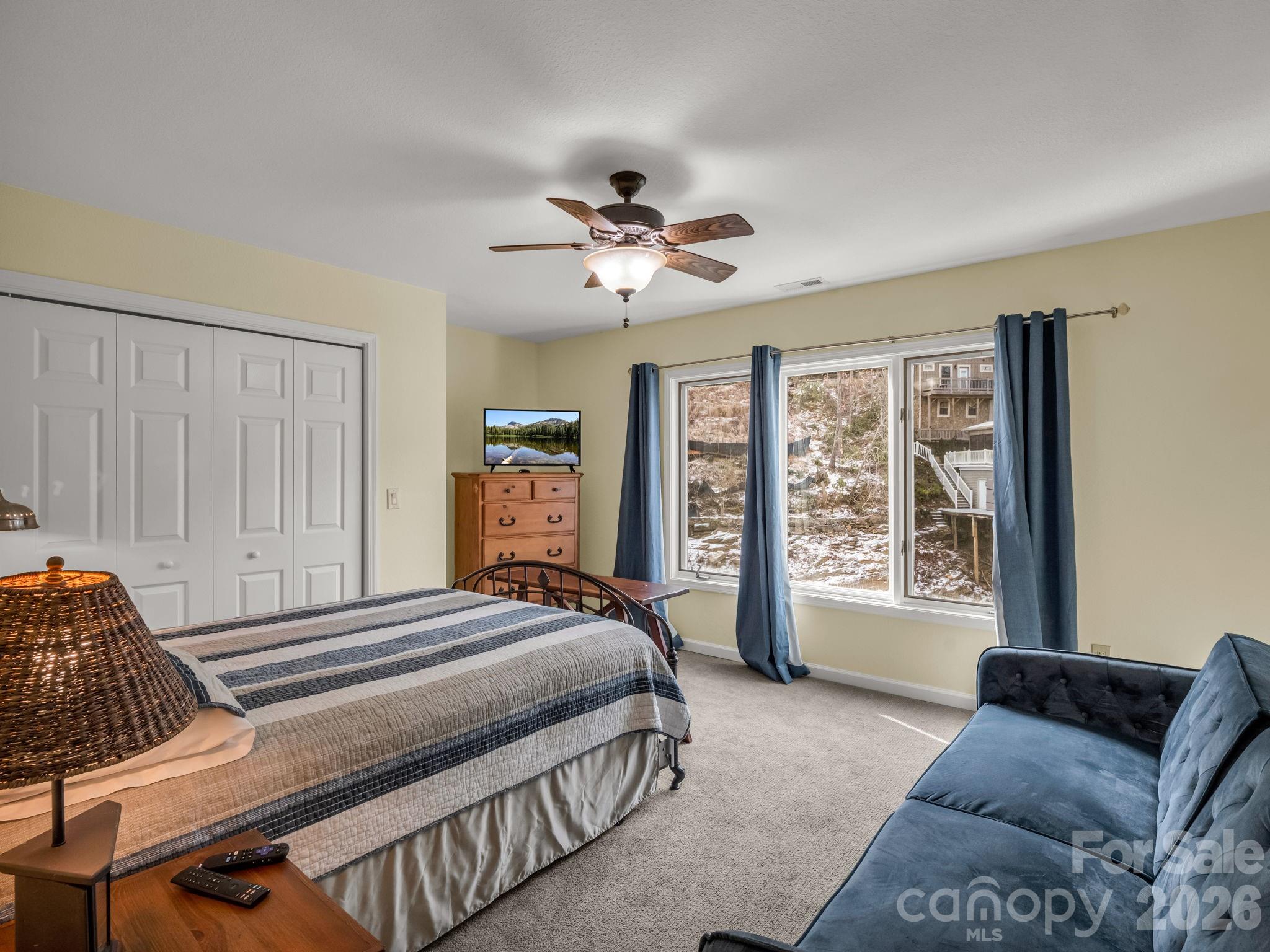 105 Tryon Bay Circle — Lake Lure