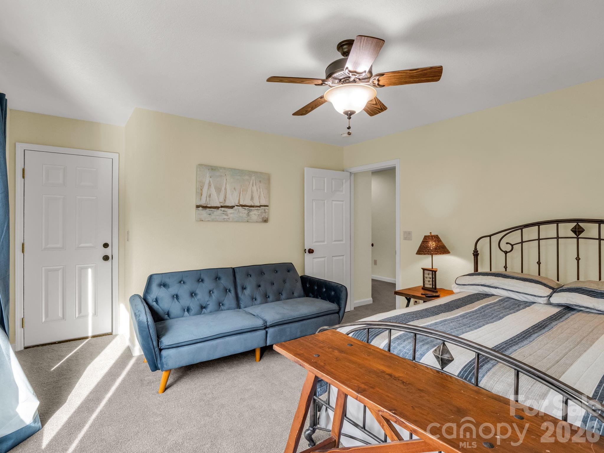 105 Tryon Bay Circle — Lake Lure