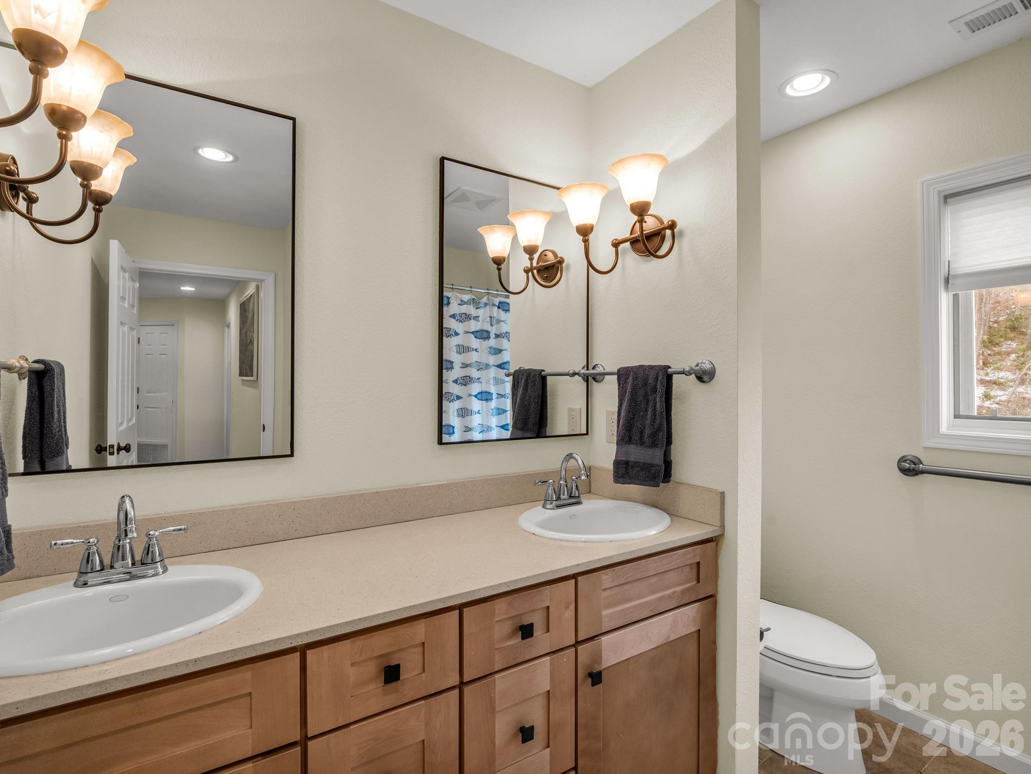 105 Tryon Bay Circle — Lake Lure