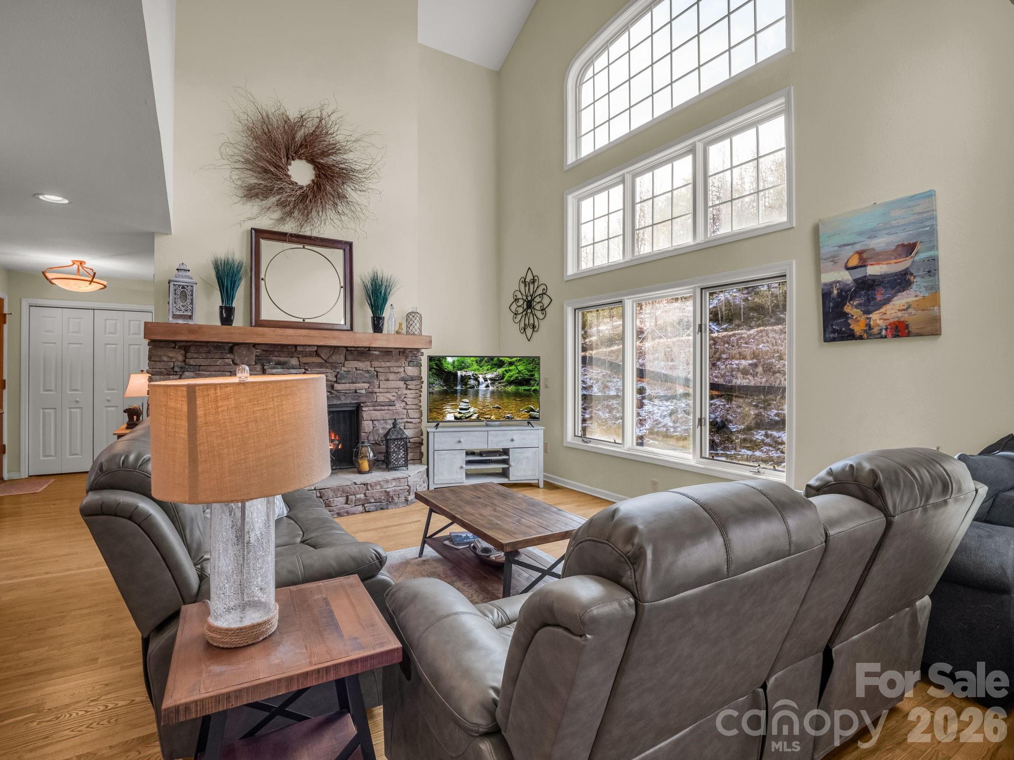 105 Tryon Bay Circle — Lake Lure