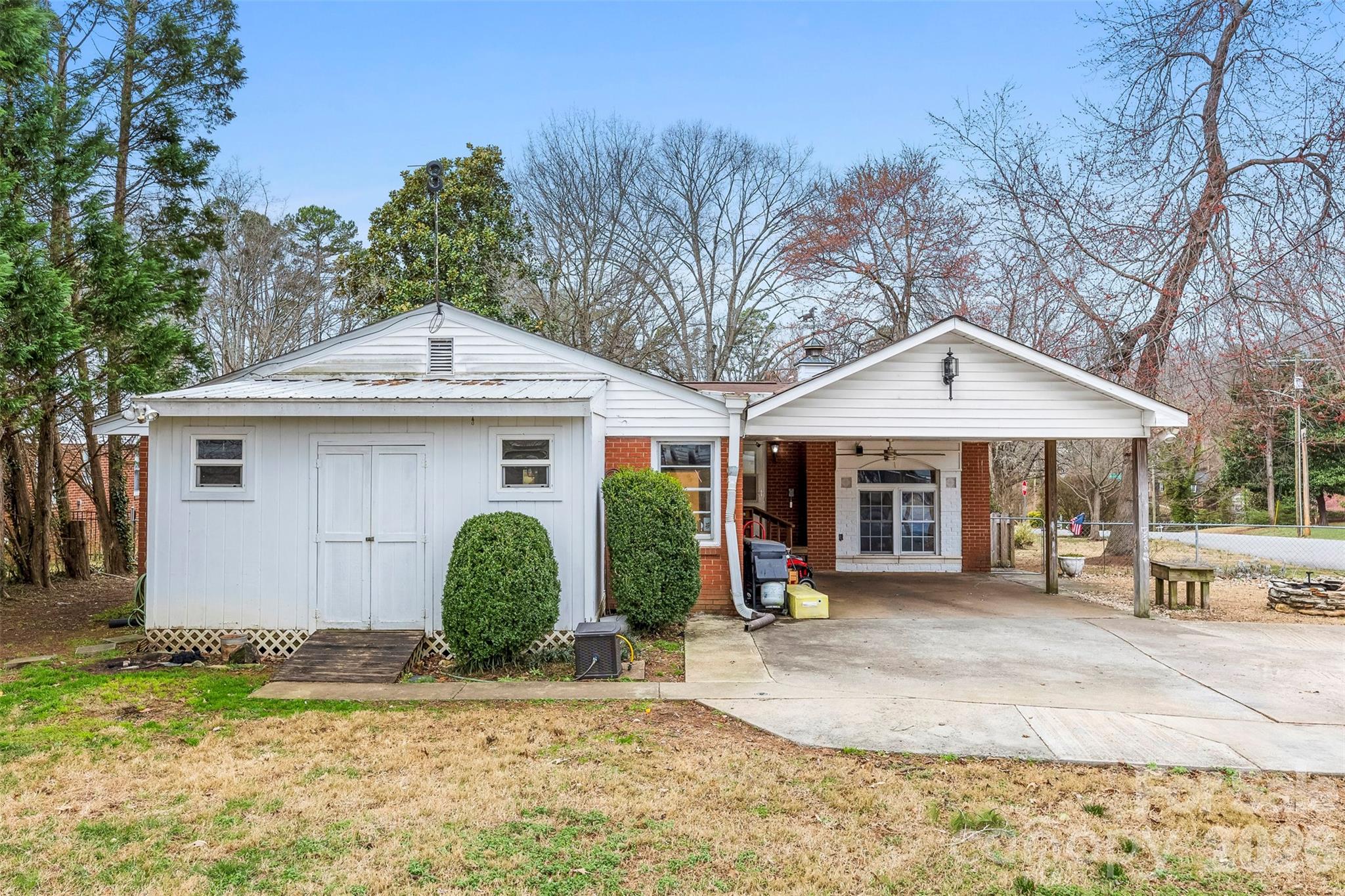 210 Avondale Drive — Lexington
