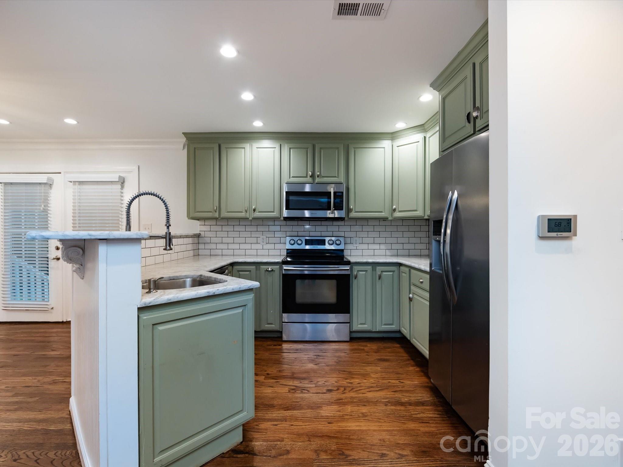 3109 Forest Lawn Drive — Matthews