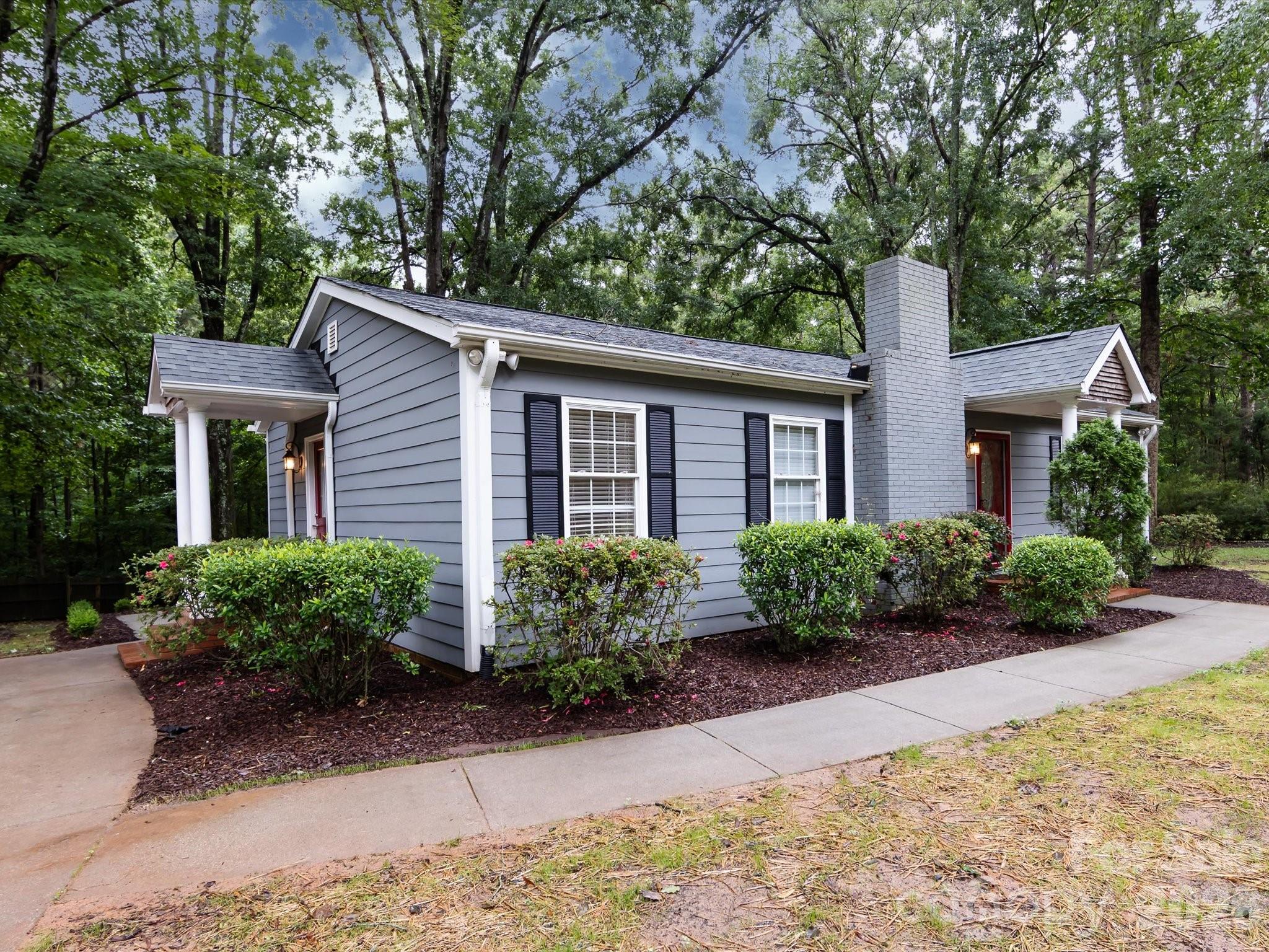 3109 Forest Lawn Drive — Matthews