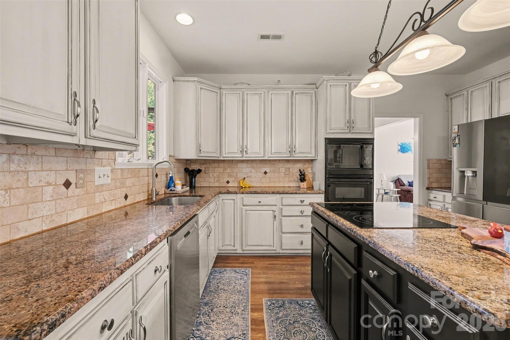 523 Whitehead Court — Fort Mill