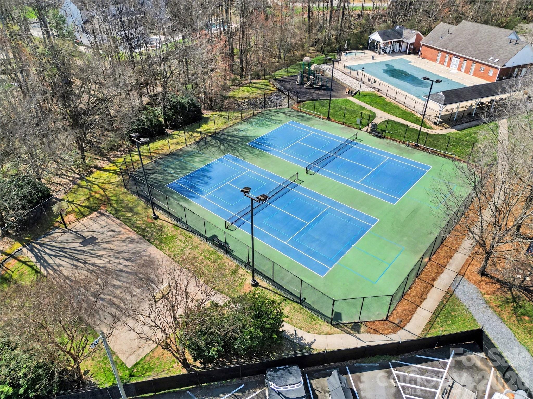 523 Whitehead Court — Fort Mill