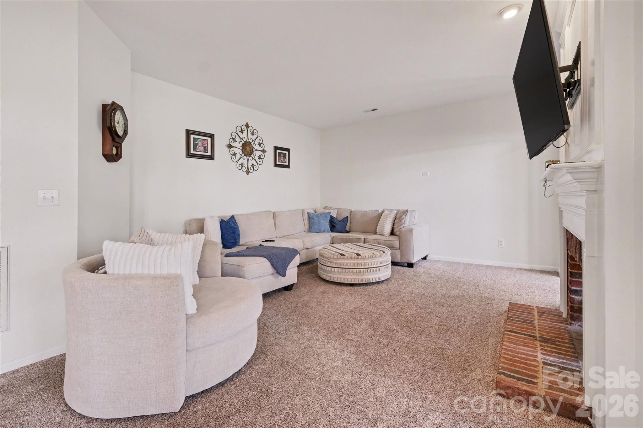 523 Whitehead Court — Fort Mill