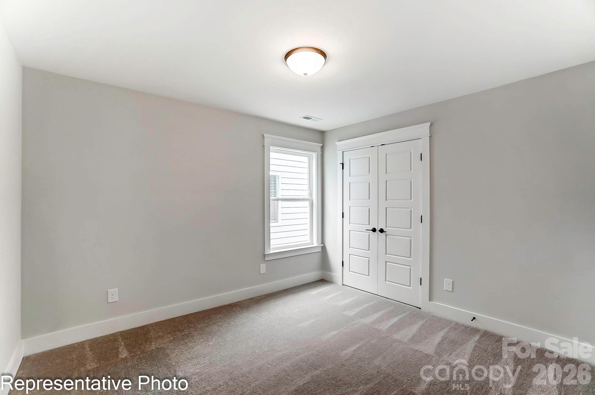 13118 Foxberry Road — Charlotte