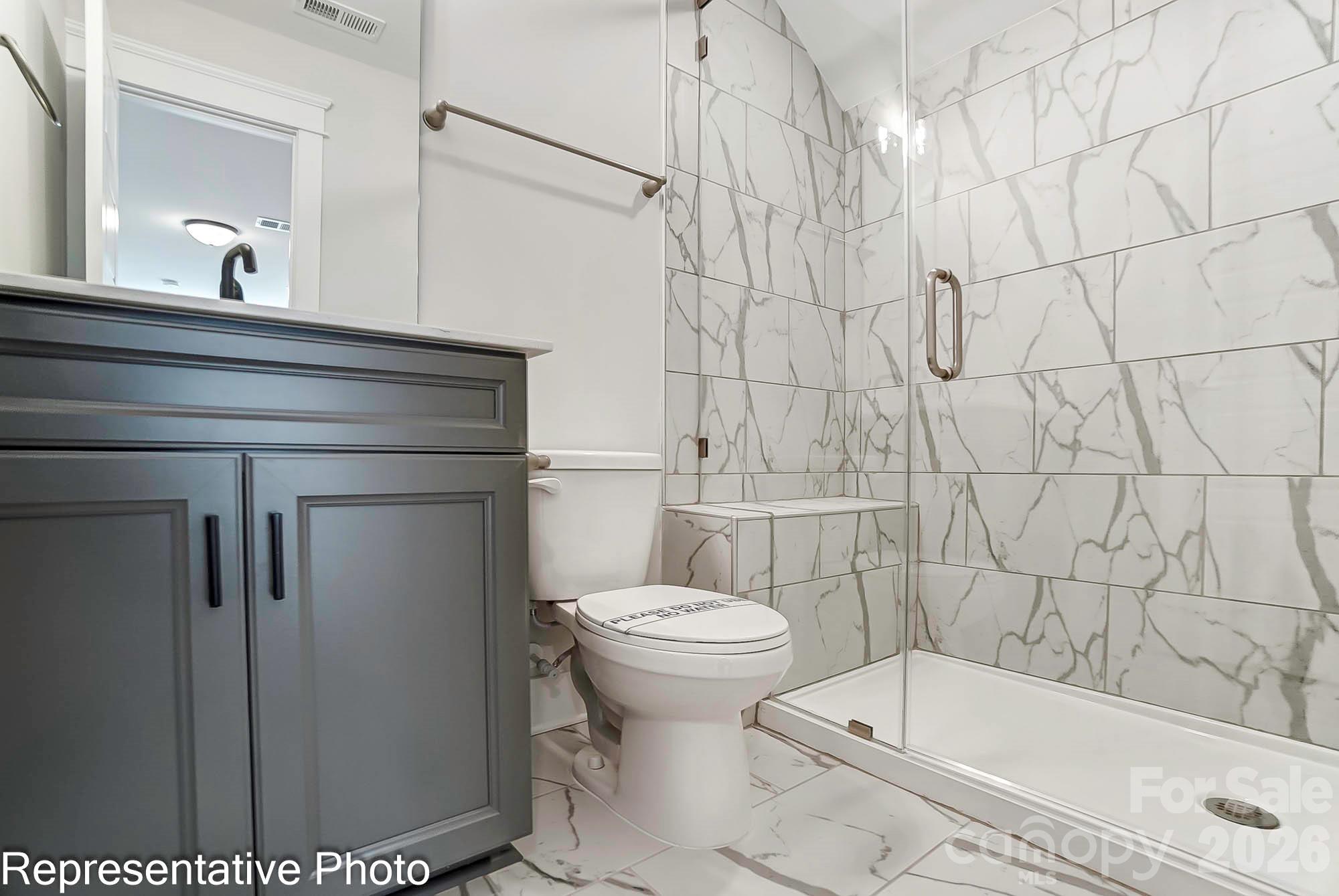 13118 Foxberry Road — Charlotte