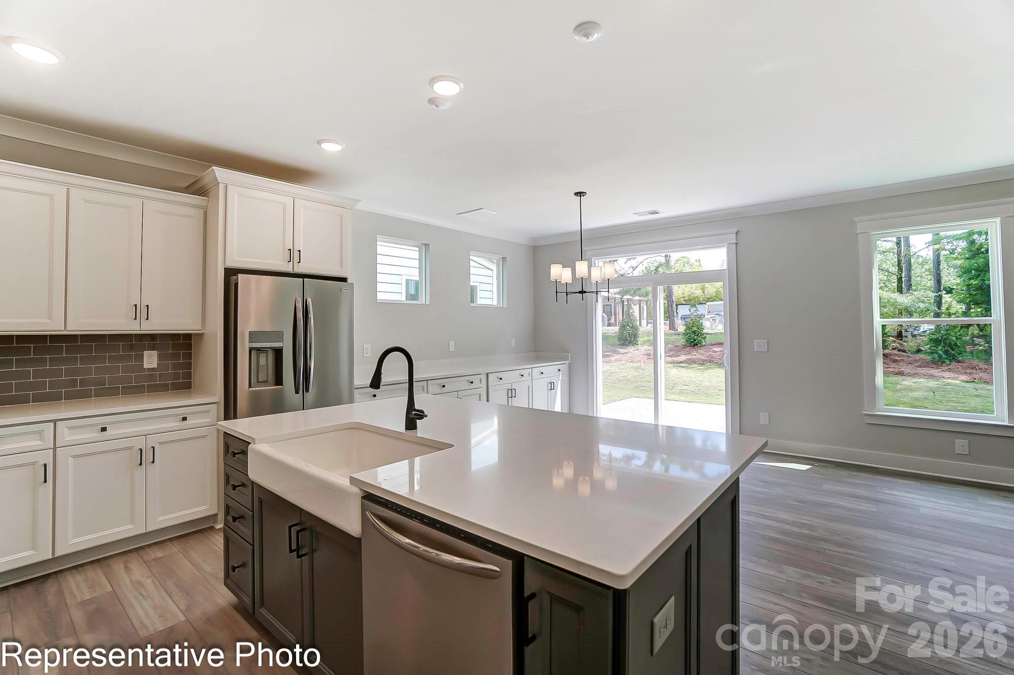 13118 Foxberry Road — Charlotte