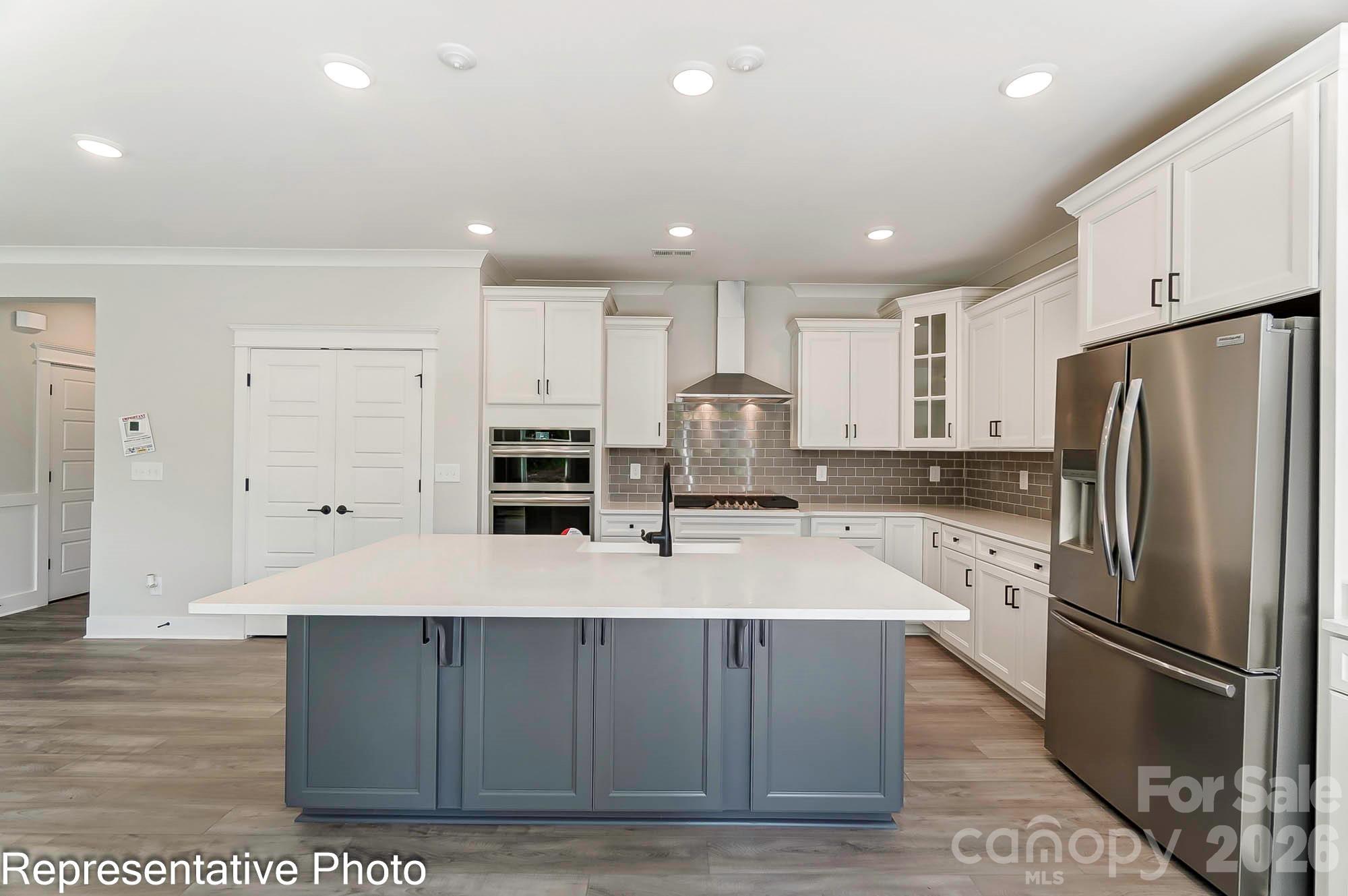 13118 Foxberry Road — Charlotte