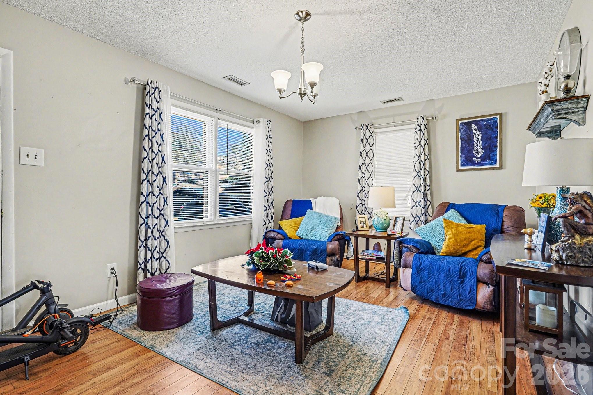 5069 W Piedmont Circle — Conover