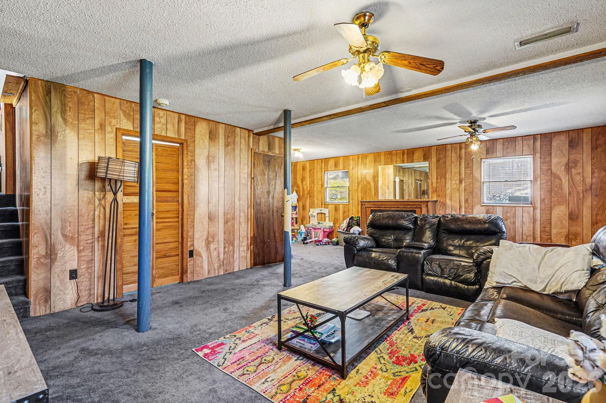 5069 W Piedmont Circle — Conover