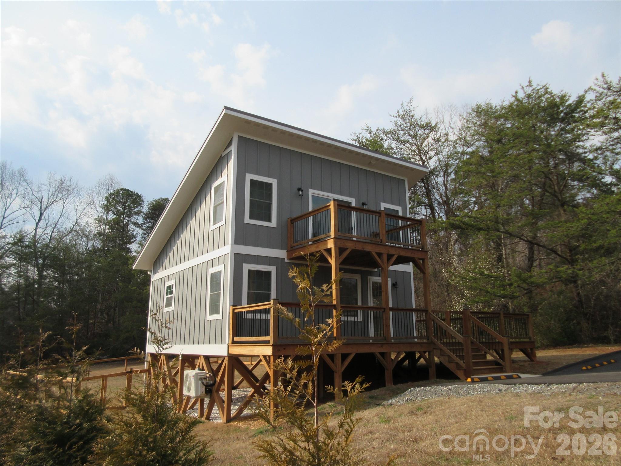 104 Perennial Gardens Lane — Rutherfordton