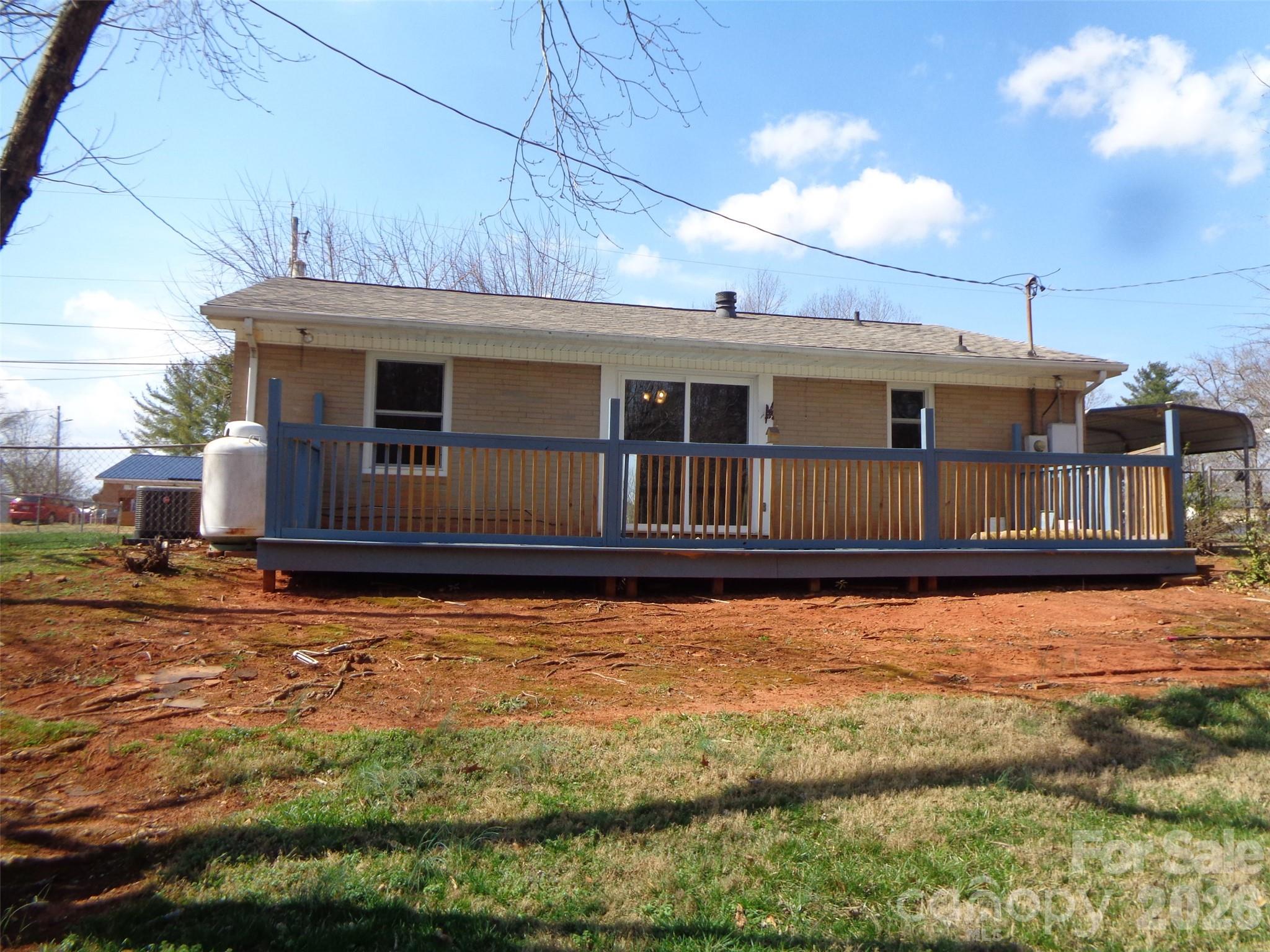 529 Harmon Street — Forest City