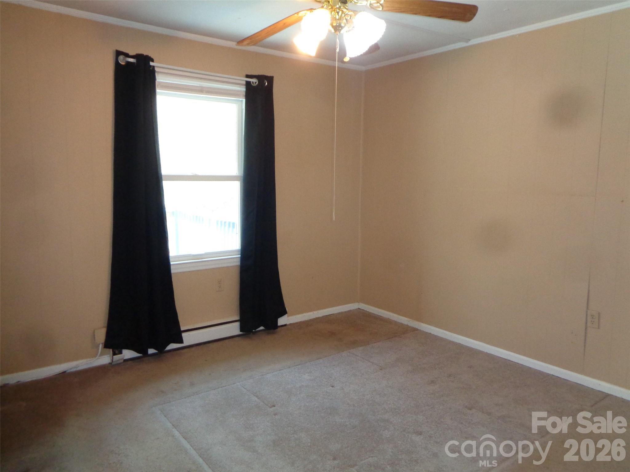 529 Harmon Street — Forest City