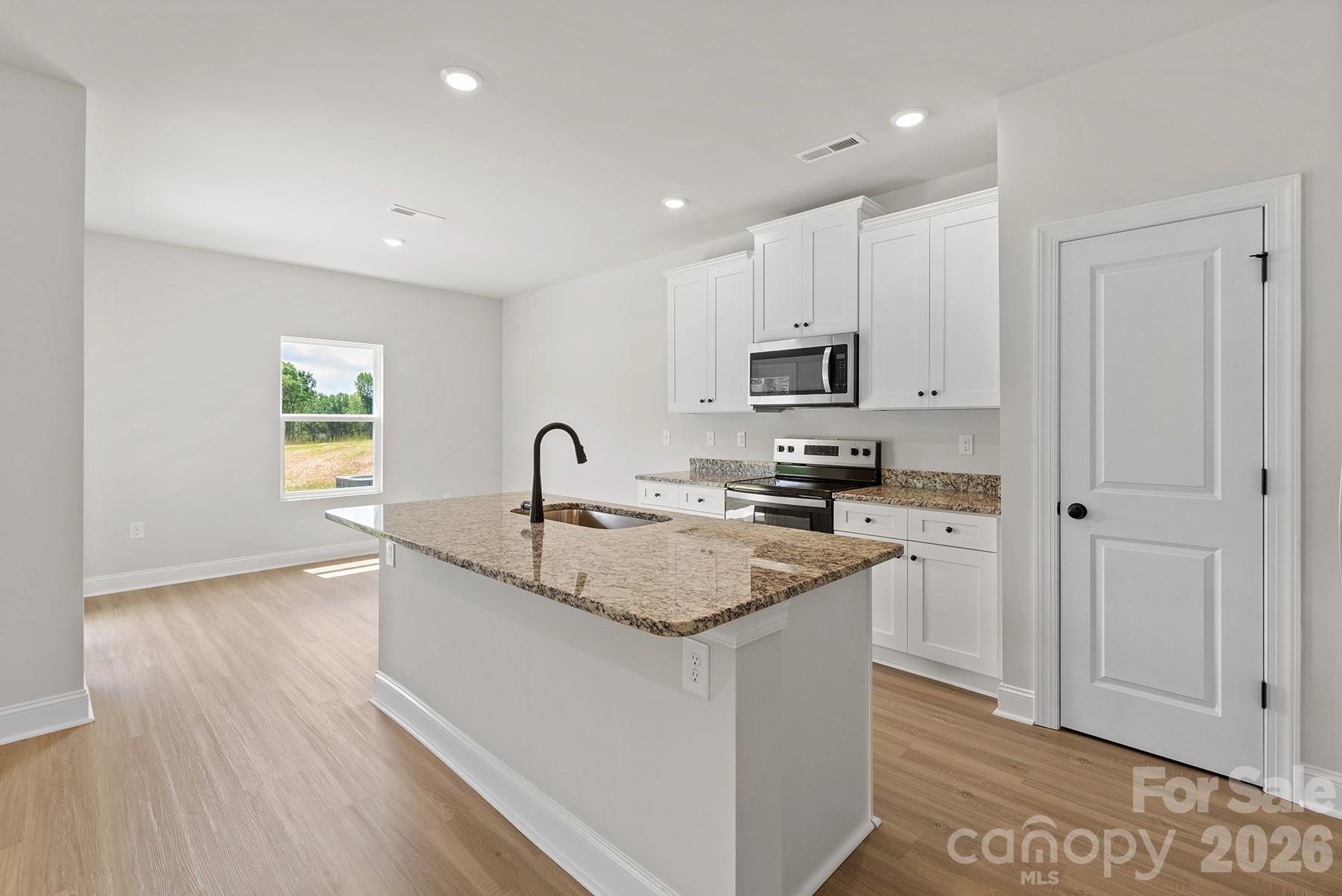 6610 Fairford Drive — Charlotte