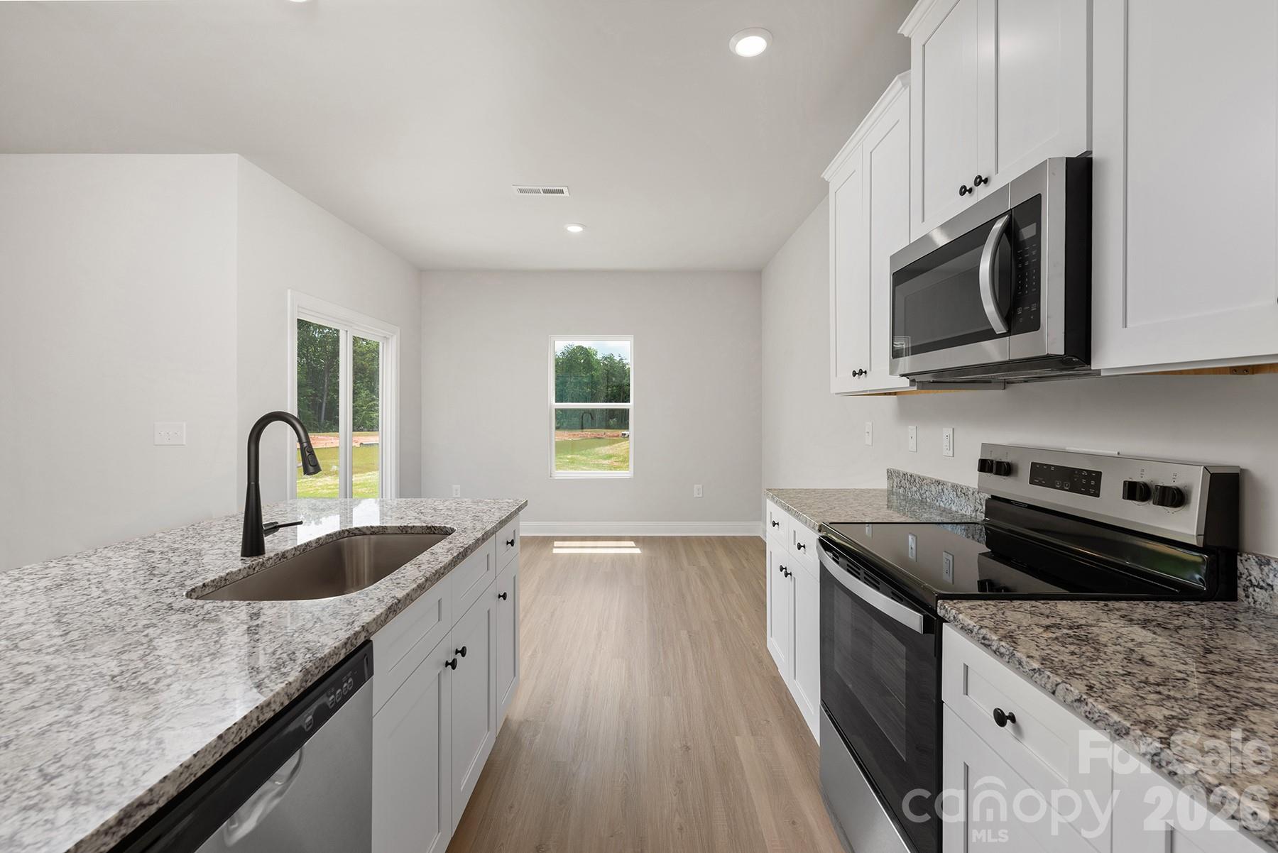 6610 Fairford Drive — Charlotte