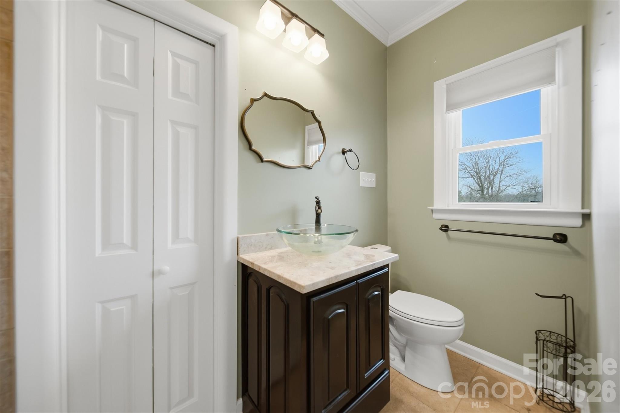 776 Smith Farm Road — Stony Point