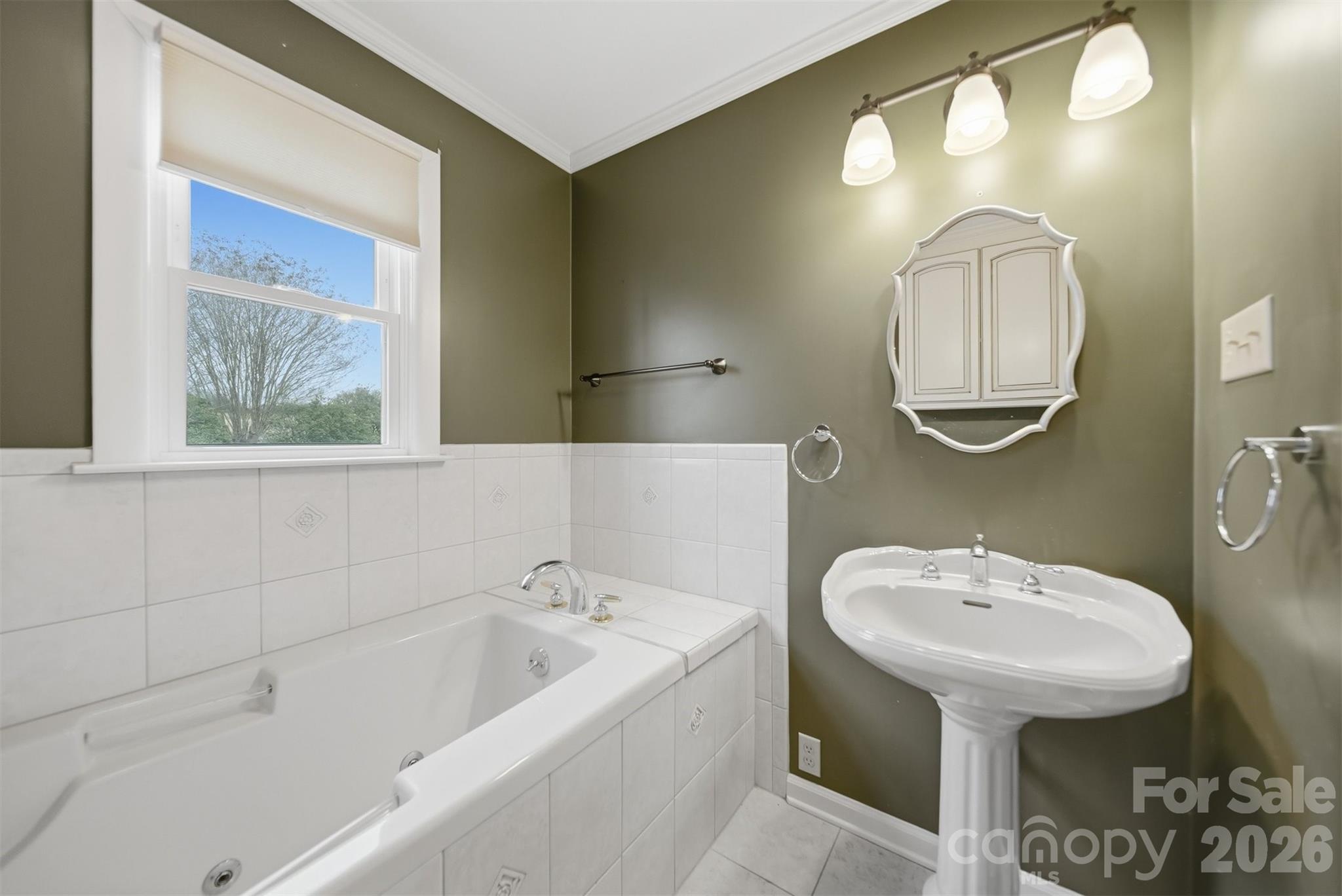 776 Smith Farm Road — Stony Point