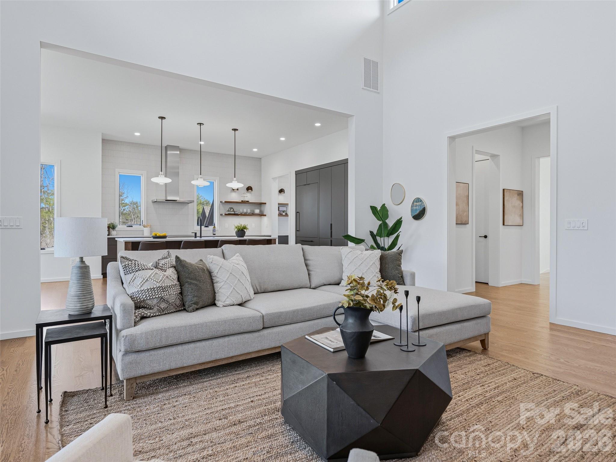 140 Upperfell Court — Asheville